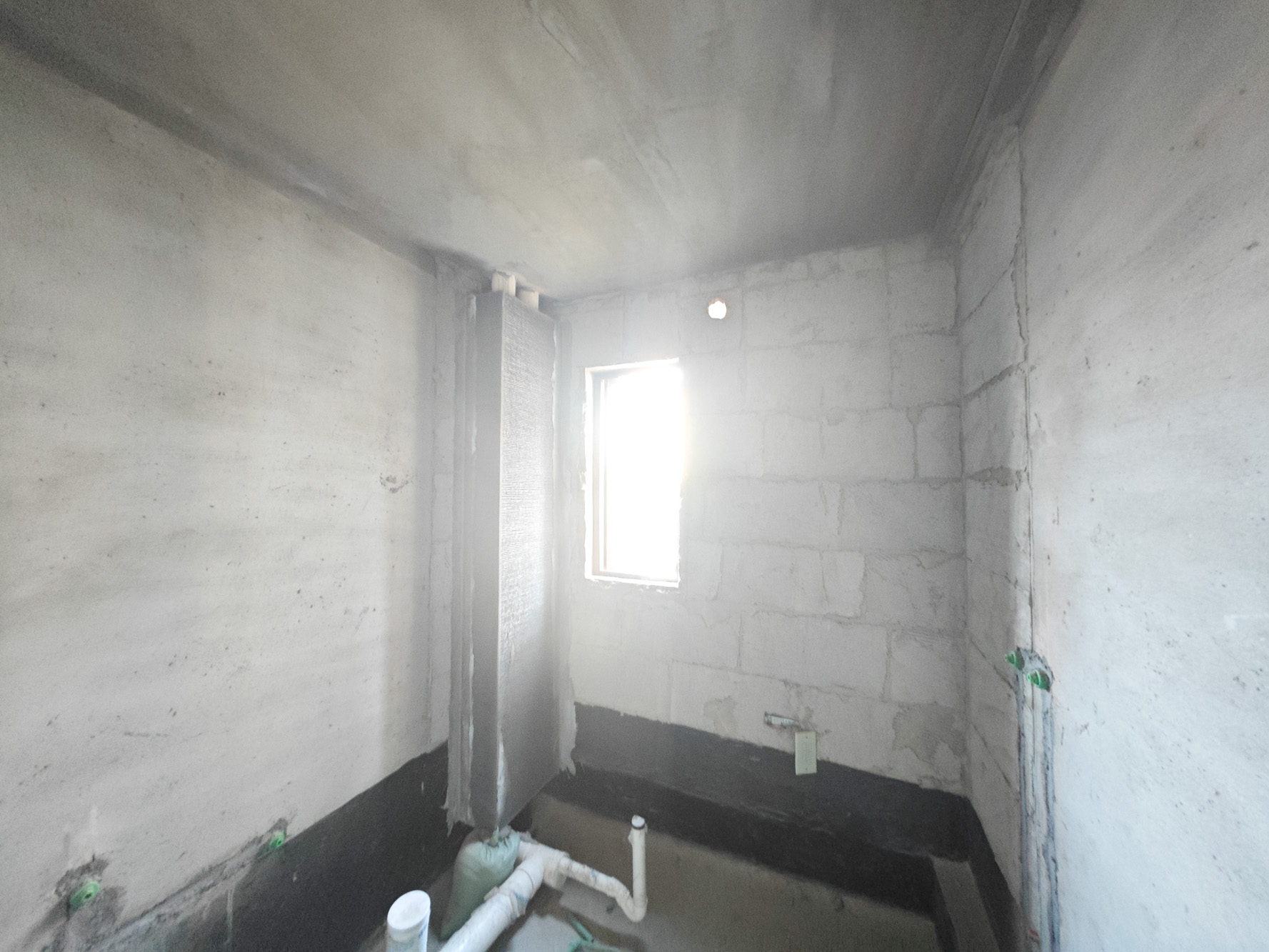 中建嘉和城  4室2厅2卫   108.80万卫生间