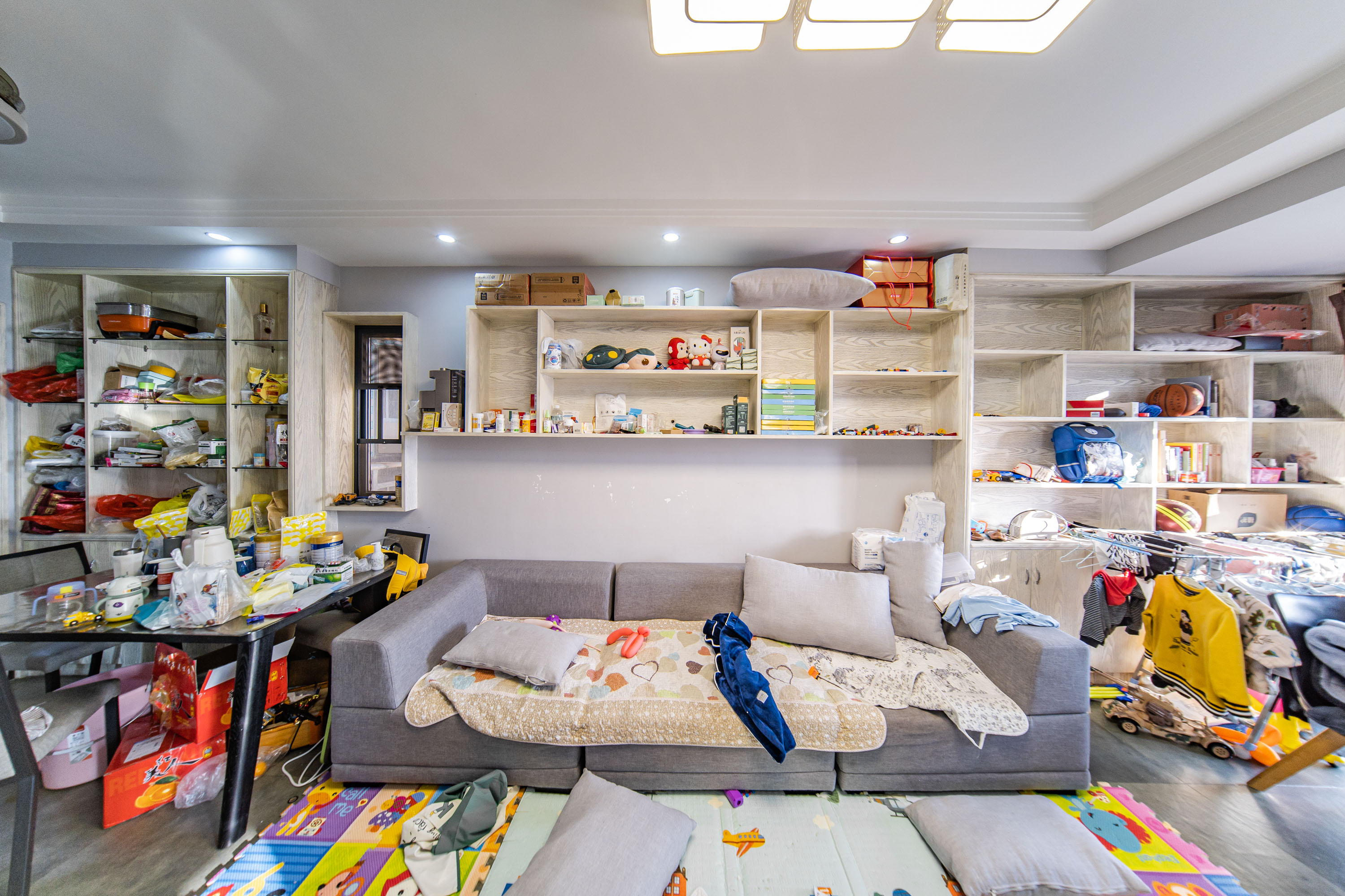 湘熙水郡(观澜海赋家园)  3室2厅1卫    98.0万 湘熙水郡(观澜海赋家园)  3室2厅1卫    98.0万客厅