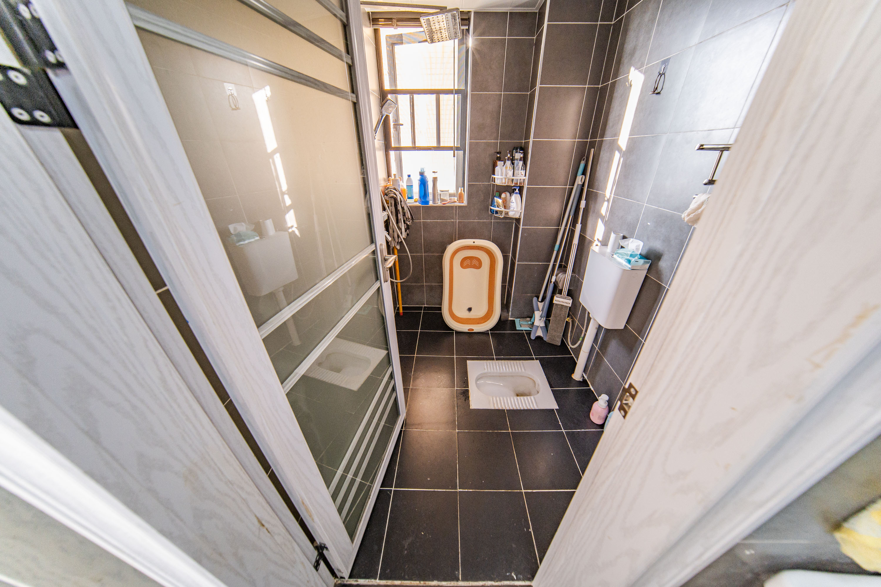 湘熙水郡(观澜海赋家园)  3室2厅1卫    98.0万 湘熙水郡(观澜海赋家园)  3室2厅1卫    98.0万卫生间