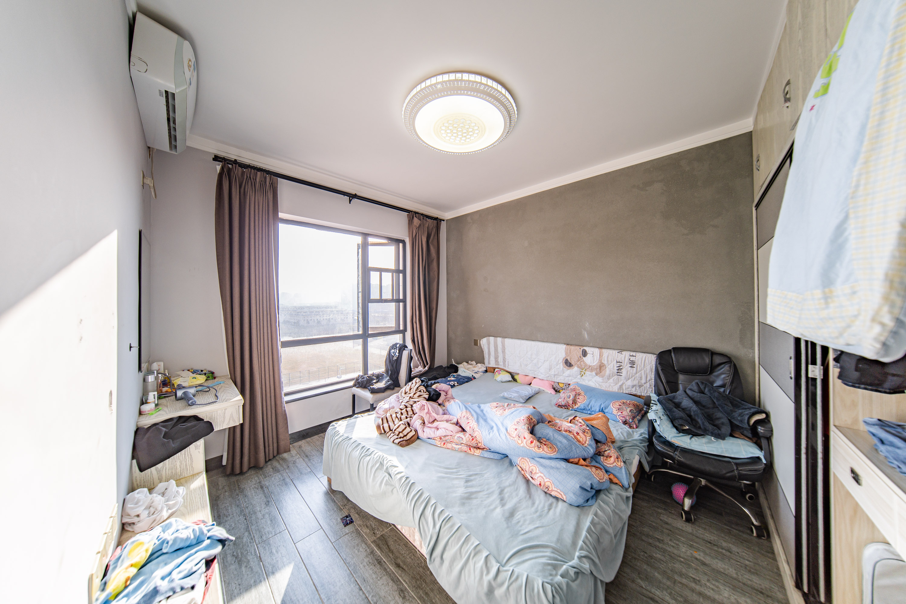 湘熙水郡(观澜海赋家园)  3室2厅1卫    98.0万 湘熙水郡(观澜海赋家园)  3室2厅1卫    98.0万卧室