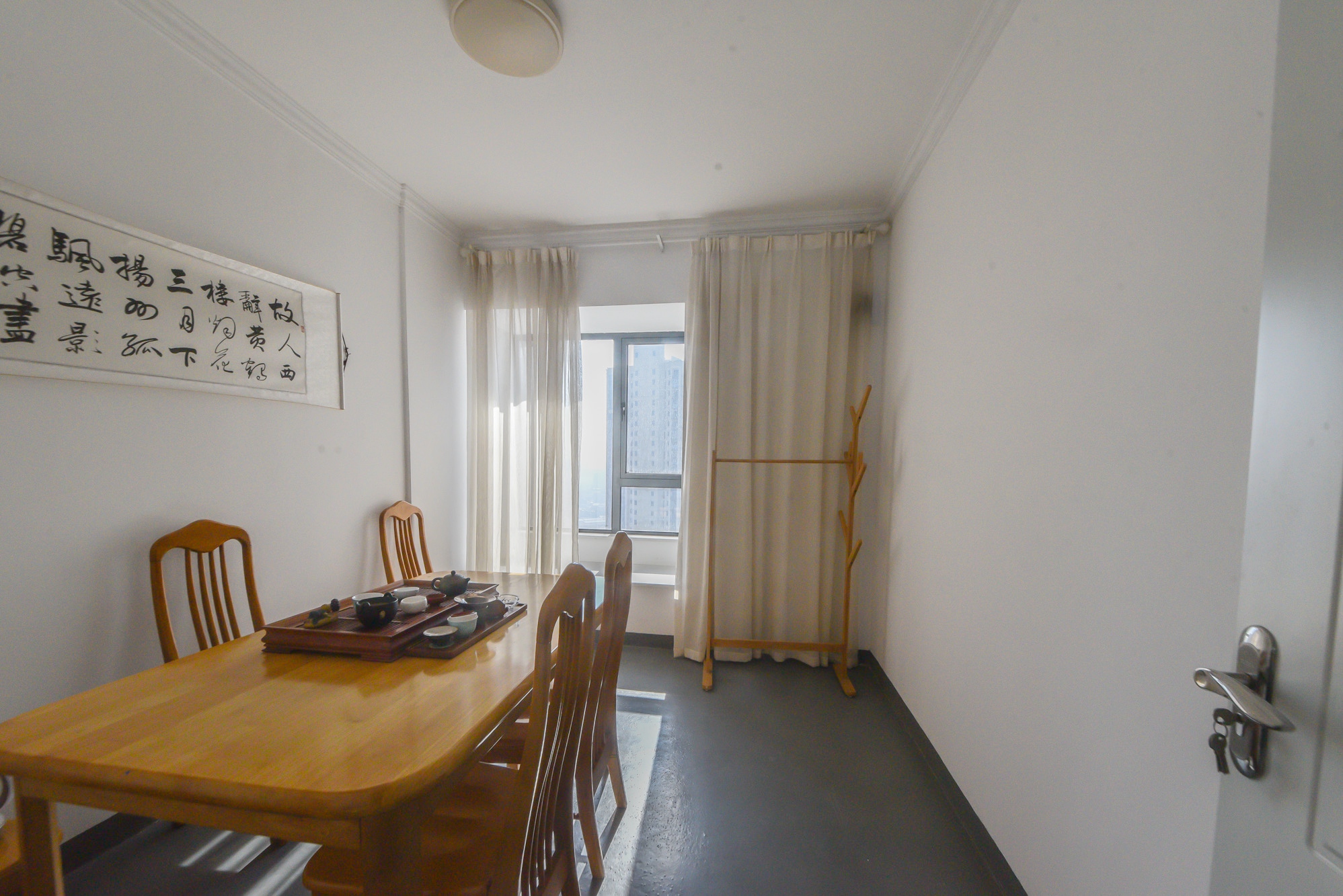 建发中央悦府  4室2厅2卫   230.00万卧室