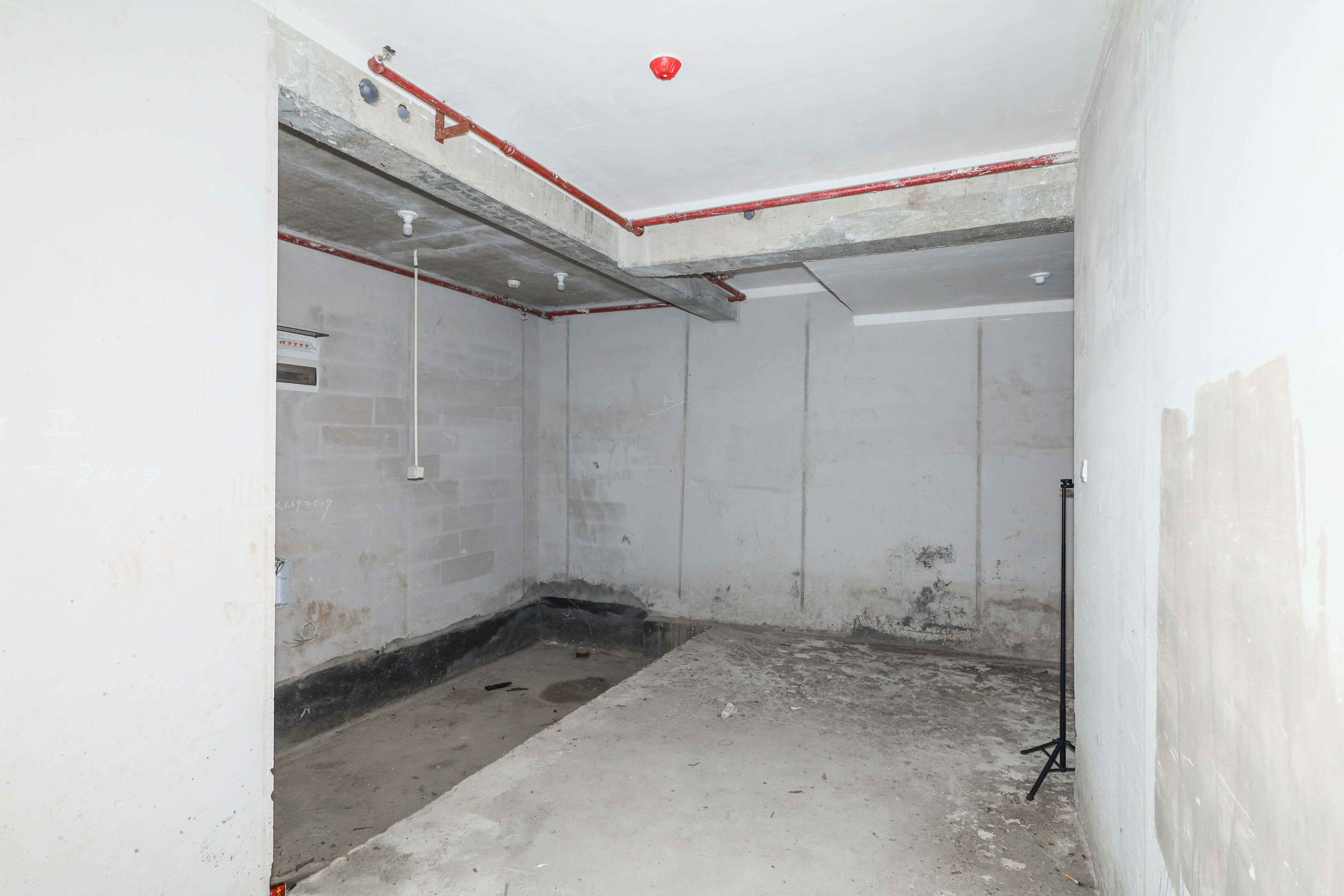 建发央著  2室1厅1卫   80.00万客厅