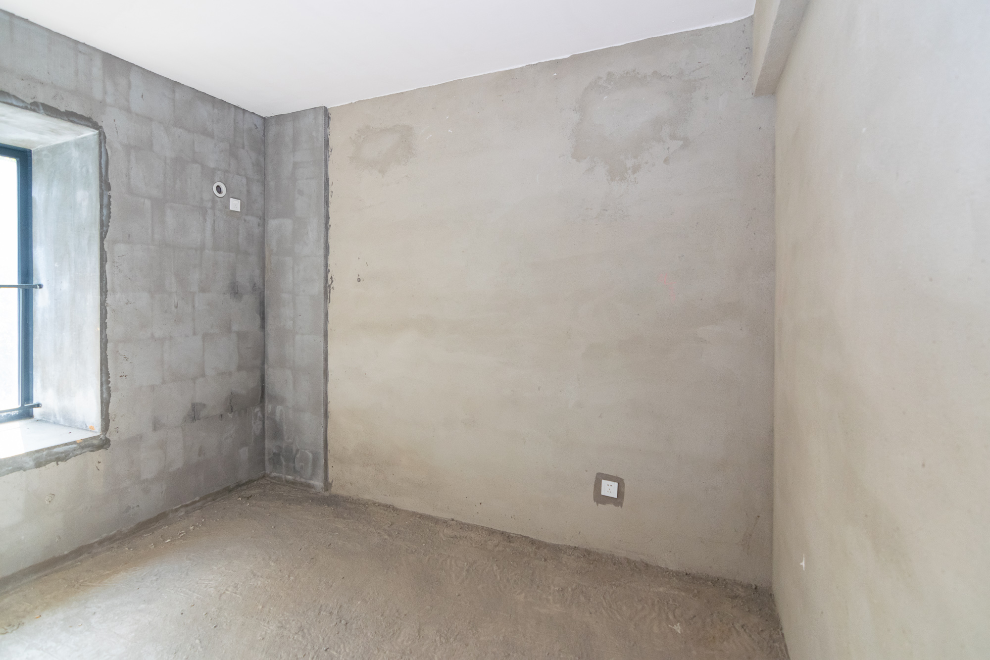 中粮观澜壹品 5室2厅3卫 230.0万 中粮观澜壹品 5室2厅3卫 230.0万卧室