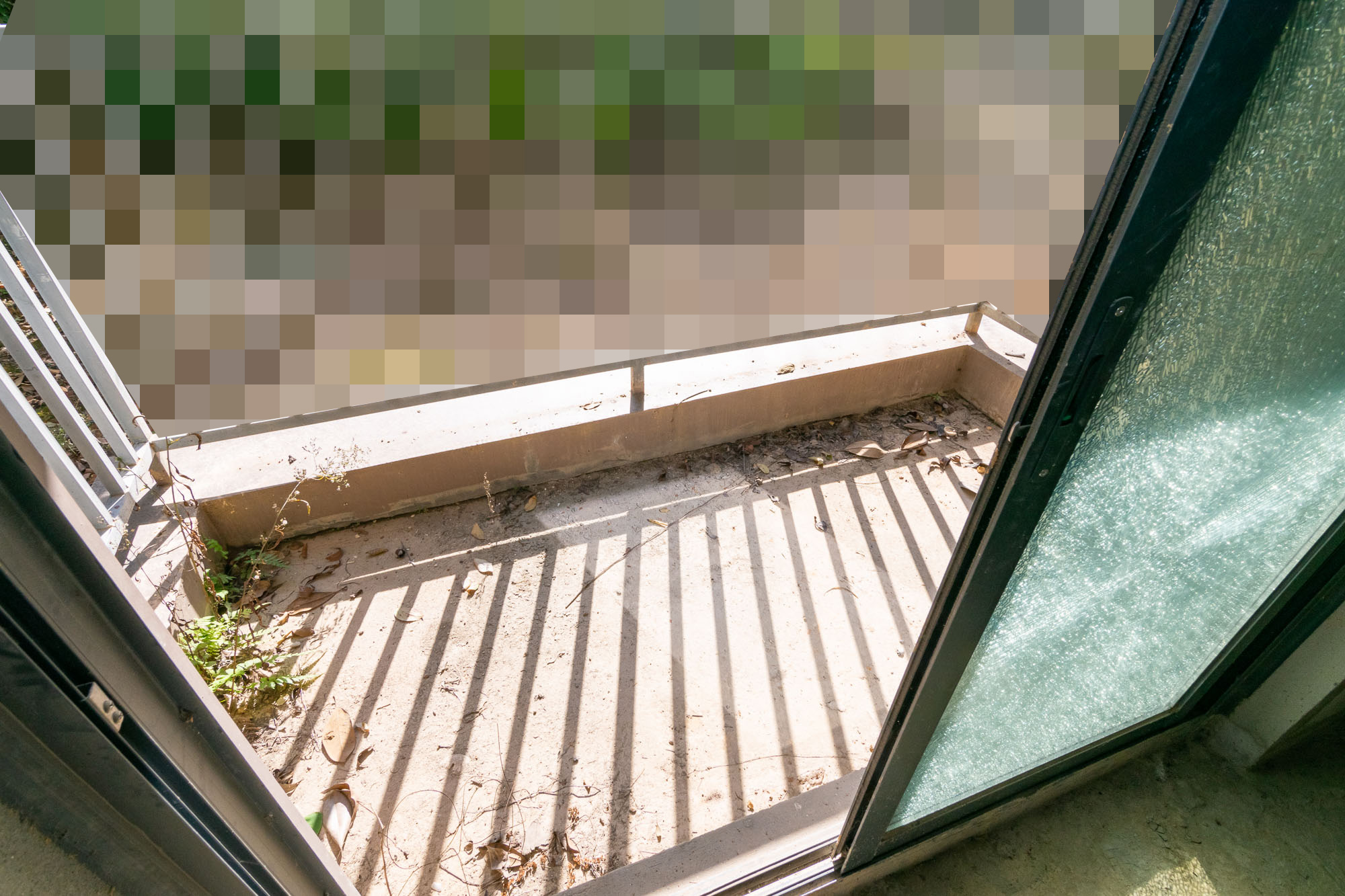 中粮观澜壹品 5室2厅3卫 230.0万 中粮观澜壹品 5室2厅3卫 230.0万阳台