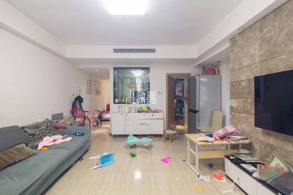 才子佳郡  3室2厅1卫    80.0万