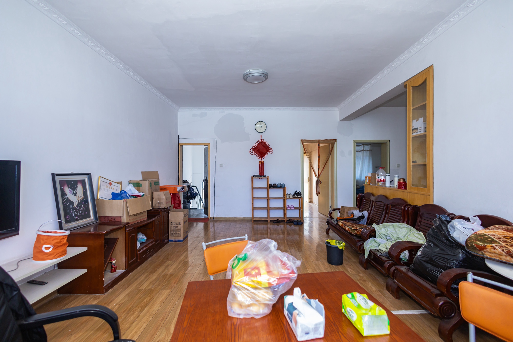 星邻西苑(长沙县星沙广播电视局宿舍) 2室2厅1卫 40.8万 星邻西苑(长沙县星沙广播电视局宿舍) 2室2厅1卫 40.8万客厅