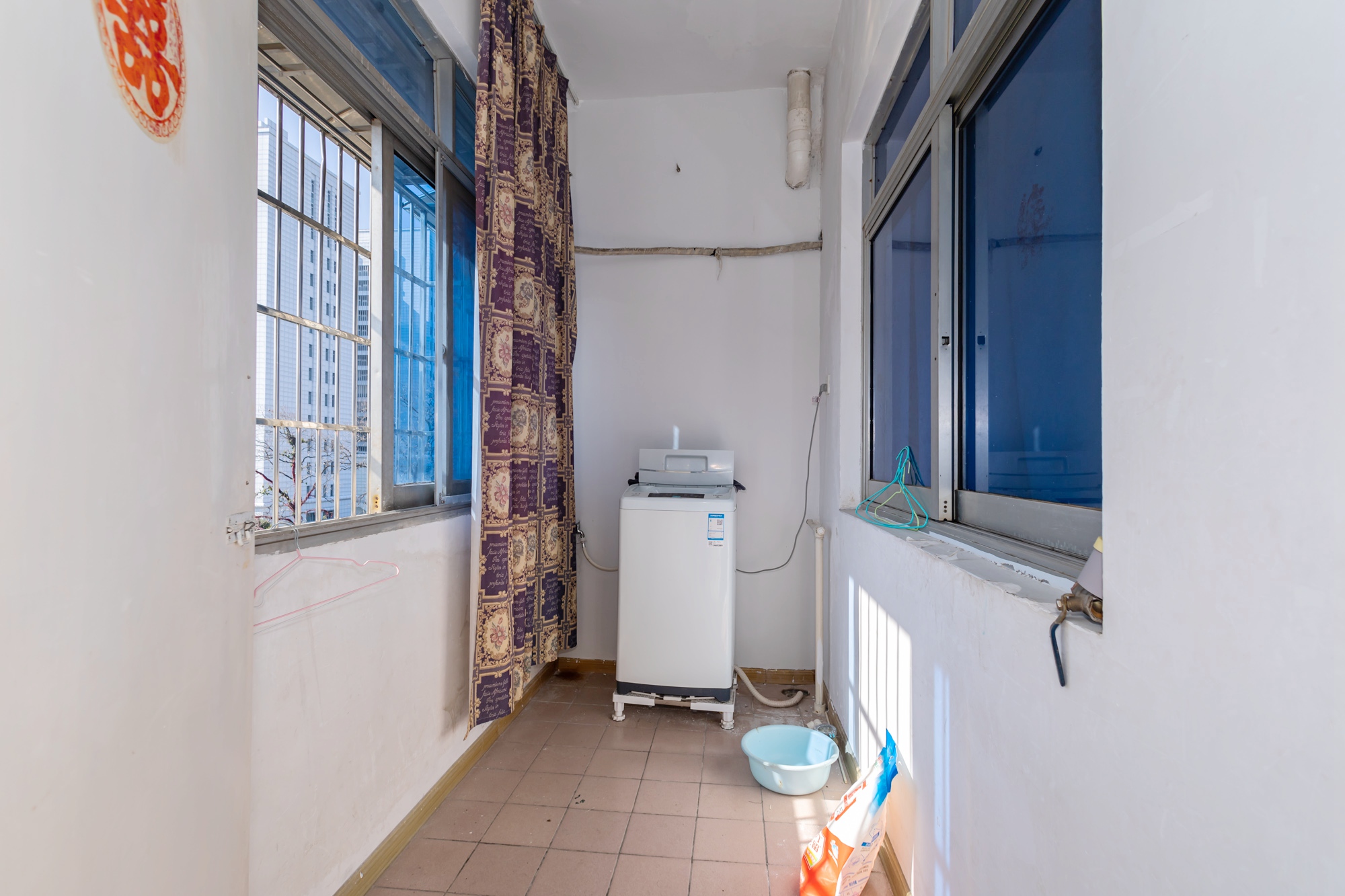 星邻西苑(长沙县星沙广播电视局宿舍) 2室2厅1卫 40.8万 星邻西苑(长沙县星沙广播电视局宿舍) 2室2厅1卫 40.8万阳台