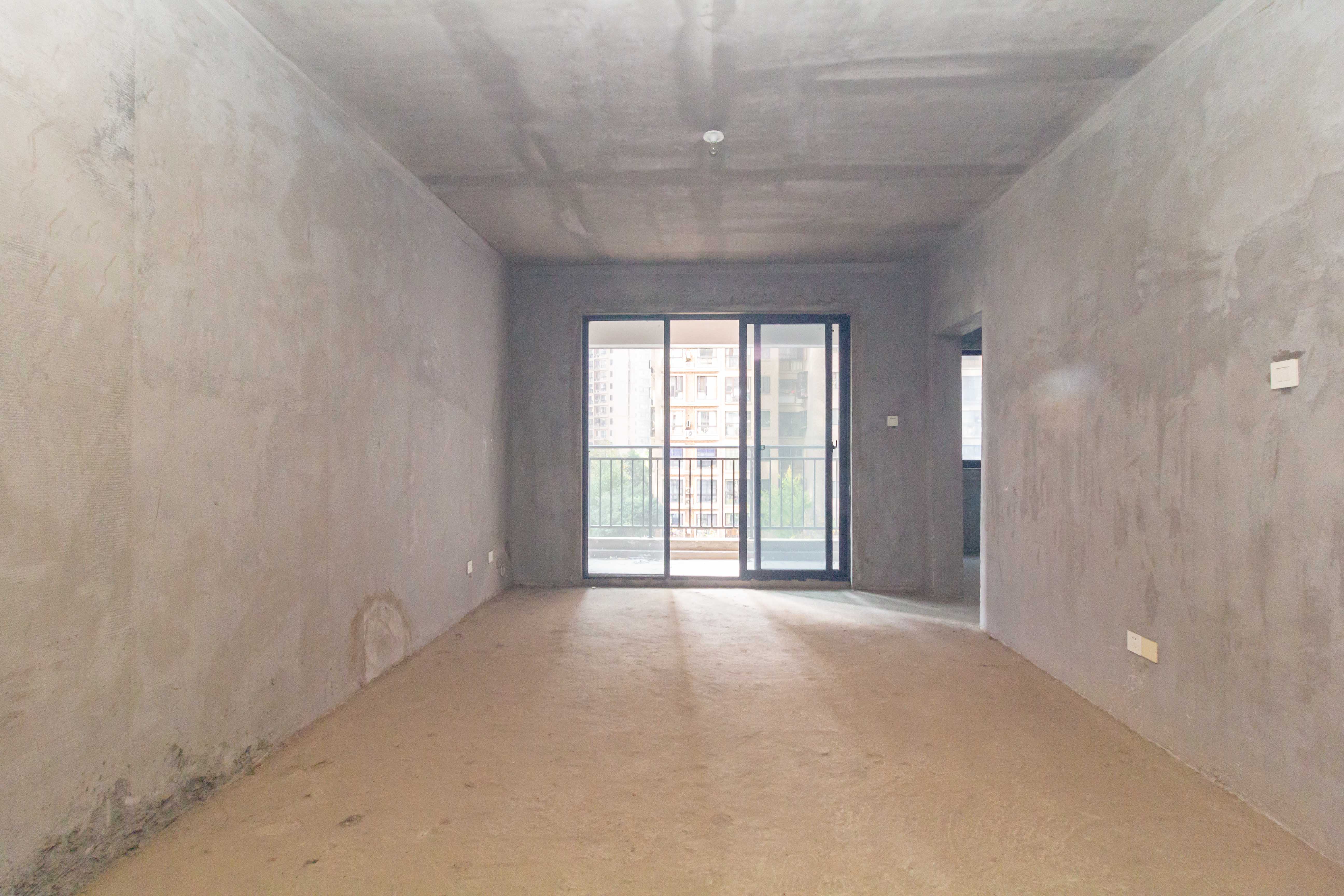 康桥长郡 3室2厅1卫 60.8万 康桥长郡 3室2厅1卫 60.8万客厅