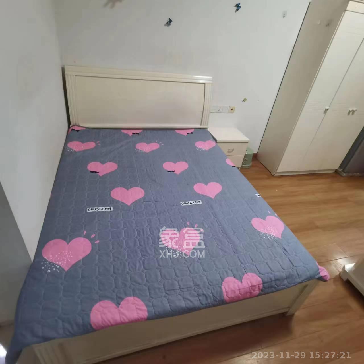 水岸世景  2室1厅1卫    2400.0元/月 水岸世景  2室1厅1卫    2400.0元/月室内图