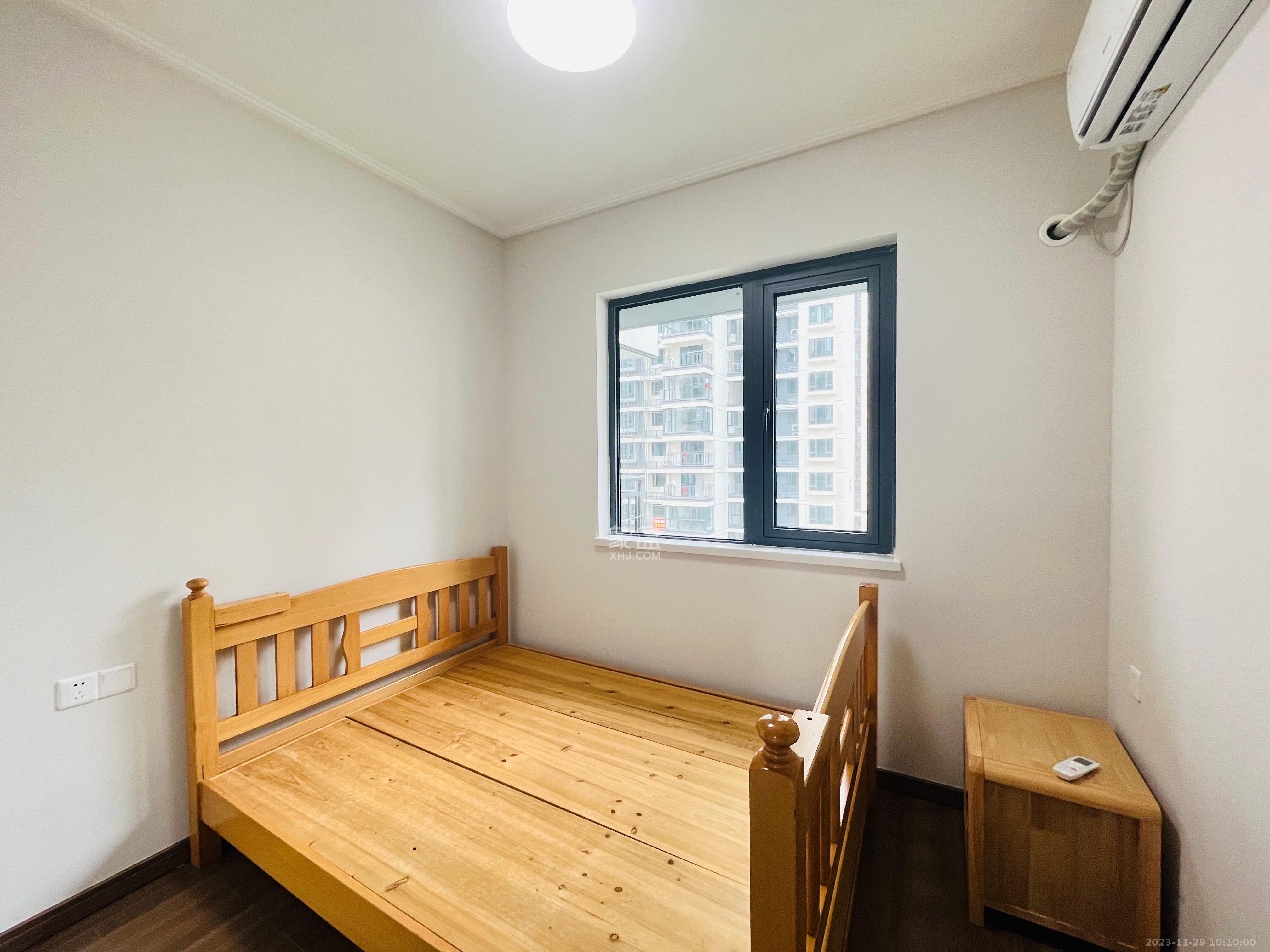 保利恒伟时光印象  4室2厅2卫    3300.0元/月室内图