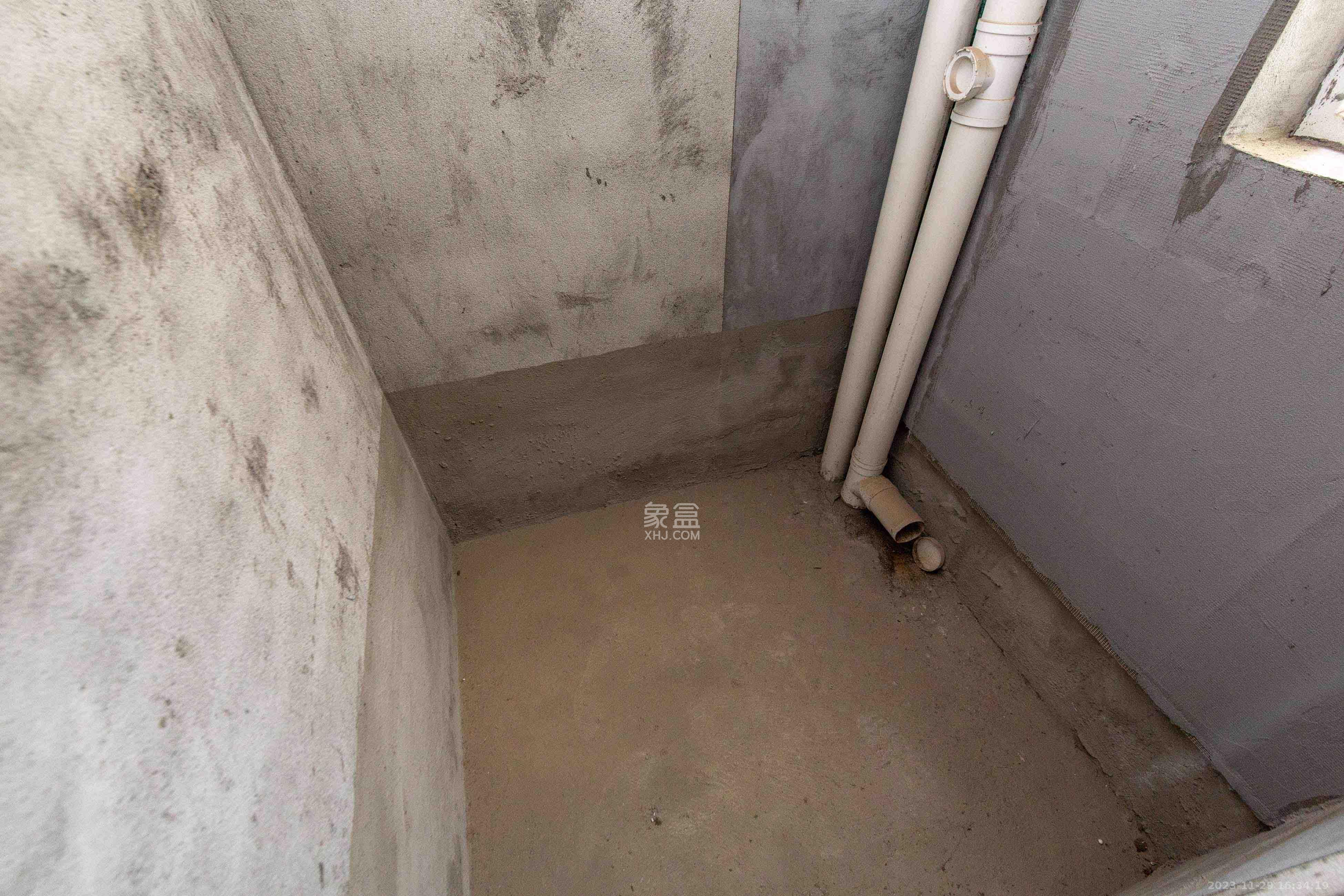 绿地之窗  2室2厅1卫   1400.00元/月室内图