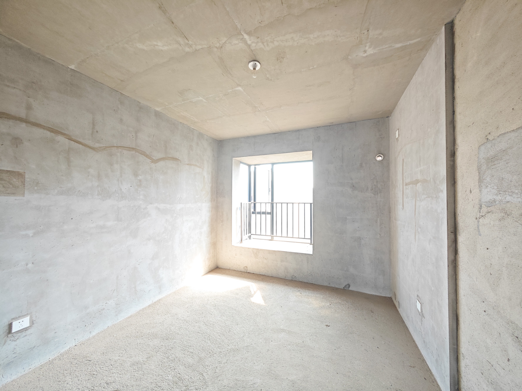 中建嘉和城  4室2厅2卫   110.00万卧室