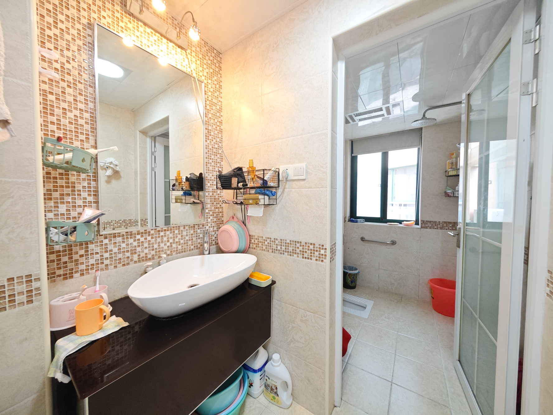 华盛世纪新城  3室2厅1卫    105.0万卫生间