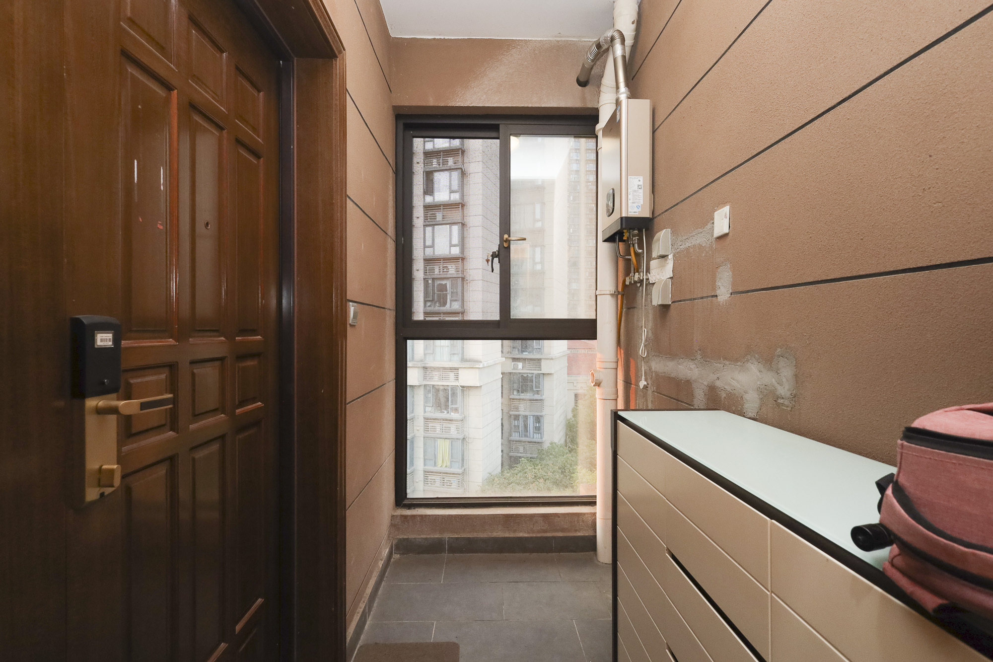 恒大御景天下城一期  3室2厅1卫    105.0万 恒大御景天下城一期  3室2厅1卫    105.0万其他