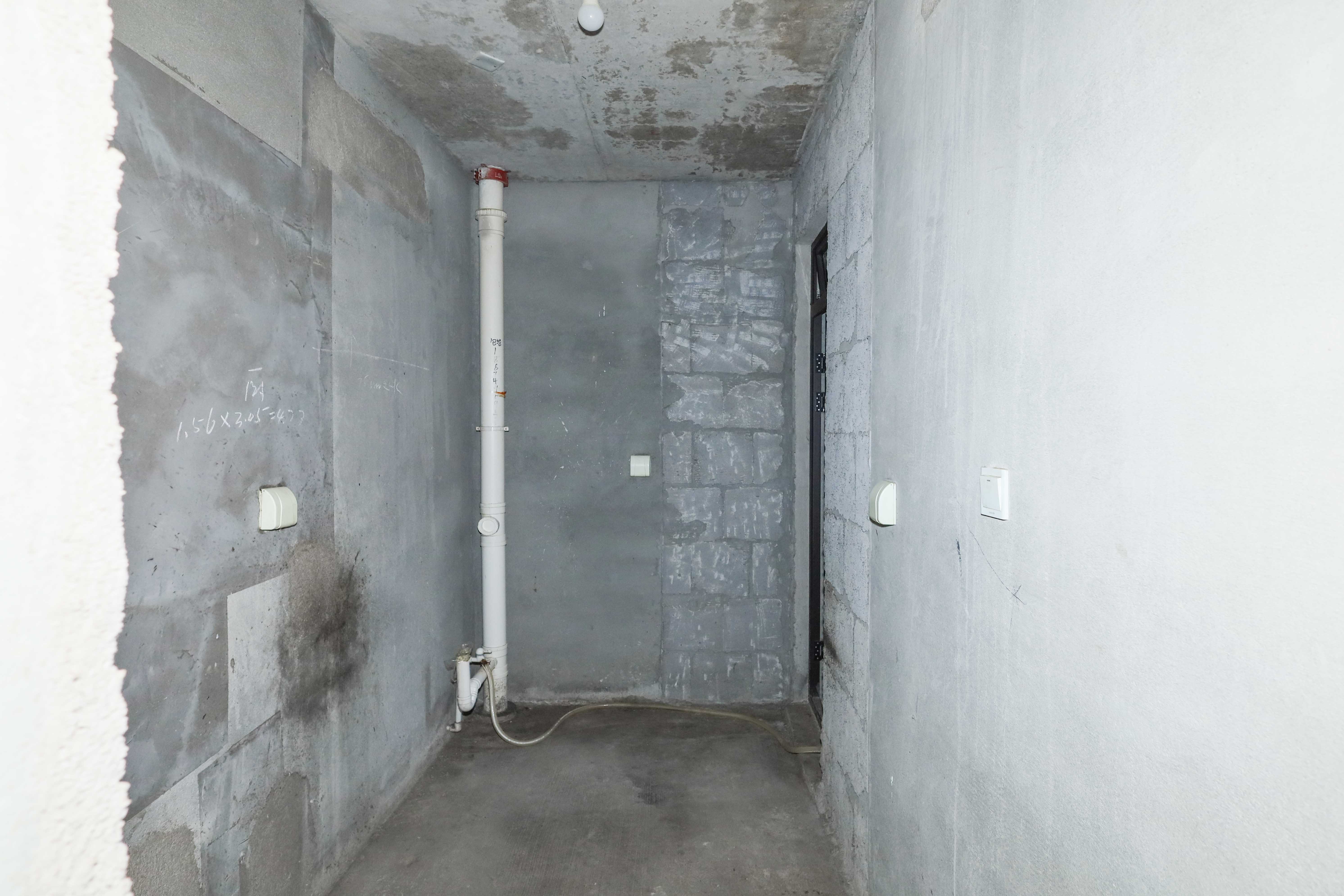 中国铁建梅溪青秀二期  3室2厅2卫   152.00万厨房