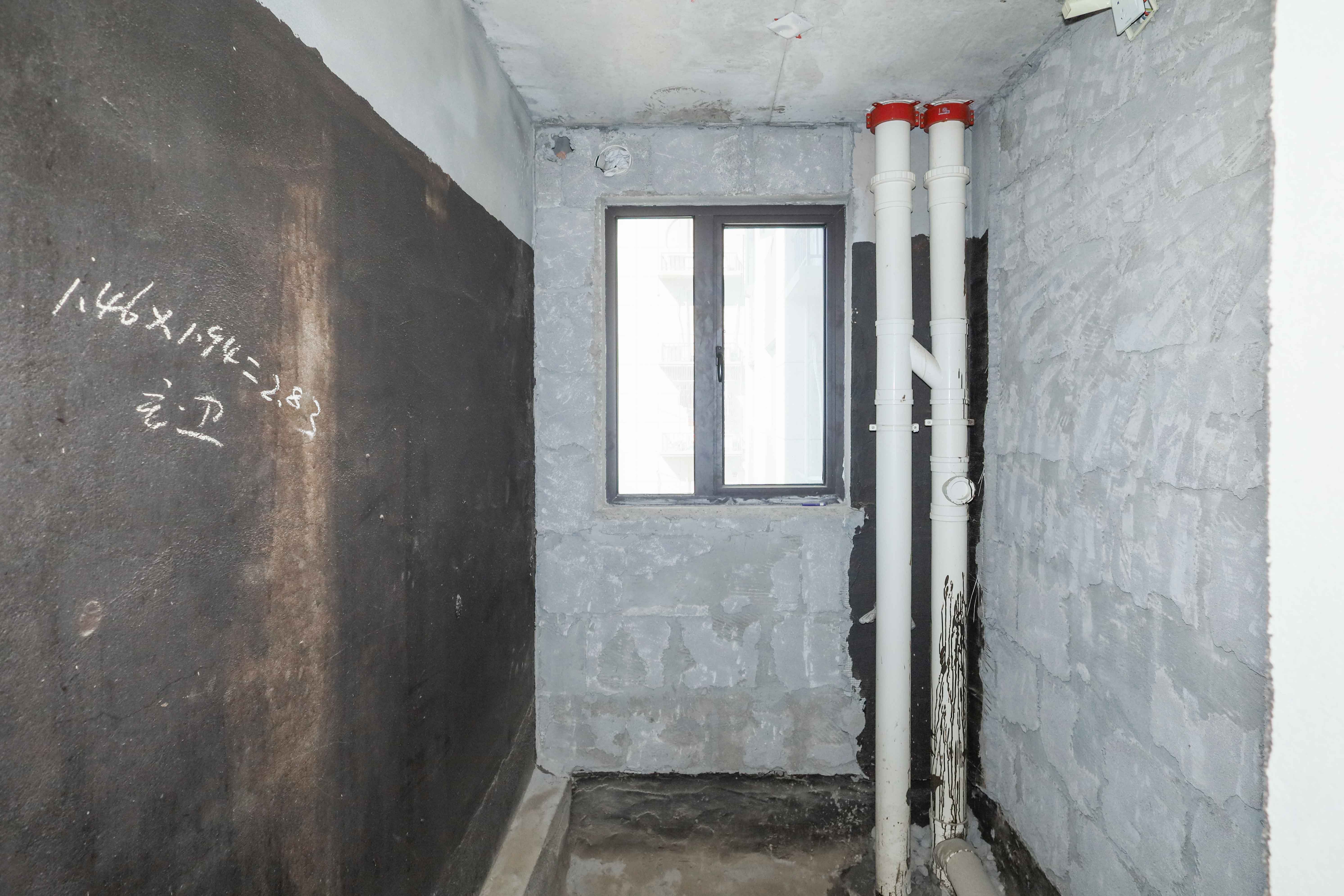 中国铁建梅溪青秀二期  3室2厅2卫   152.00万卫生间