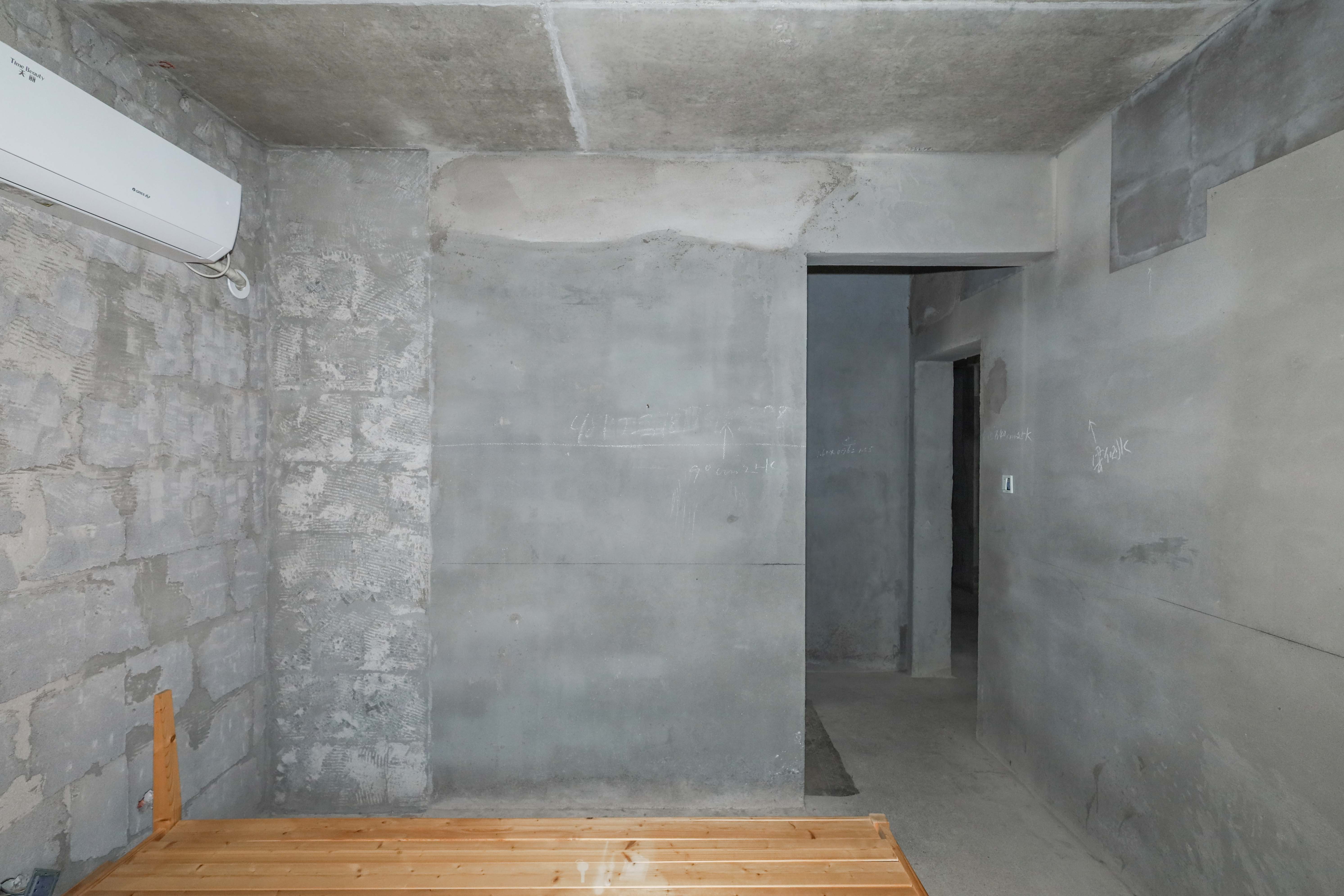 中国铁建梅溪青秀二期  3室2厅2卫   152.00万卧室