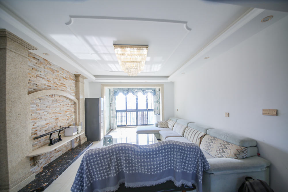 澳海澜庭  3室2厅2卫    69.8万