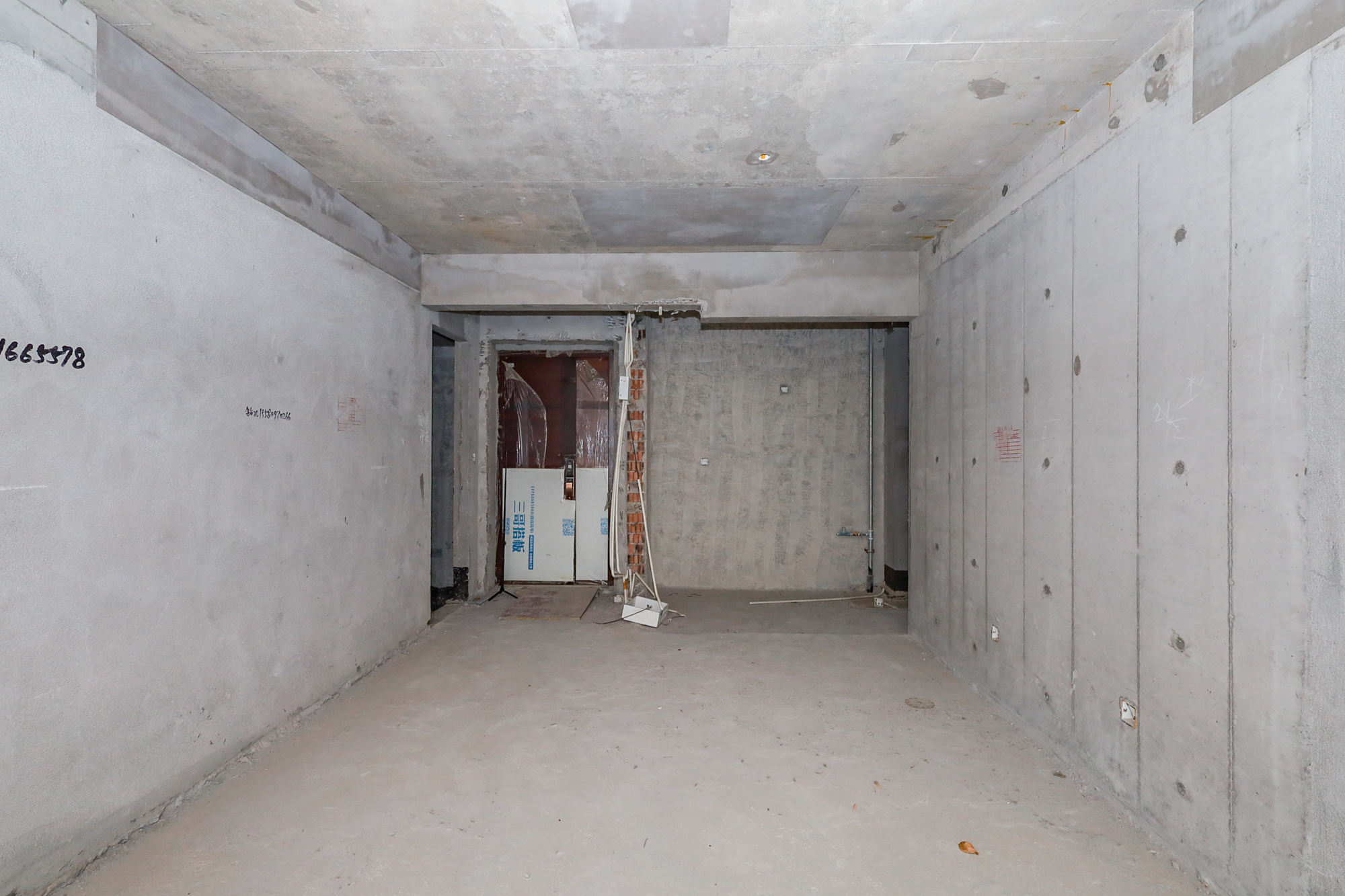 润和湘江天地AB区 3室2厅2卫 118.0万 润和湘江天地AB区 3室2厅2卫 118.0万其他