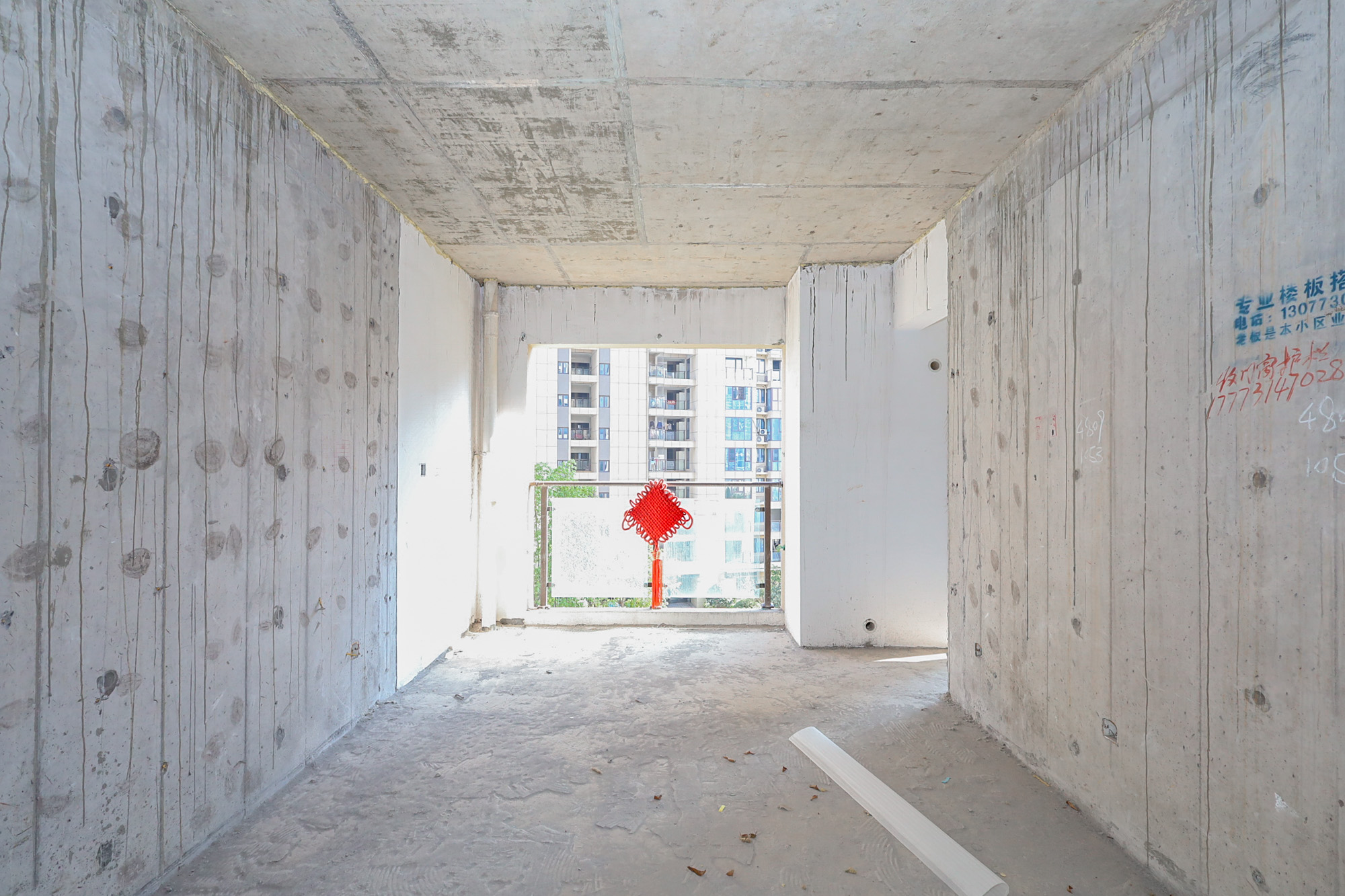 润和湘江天地AB区 3室2厅2卫 118.0万 润和湘江天地AB区 3室2厅2卫 118.0万卧室