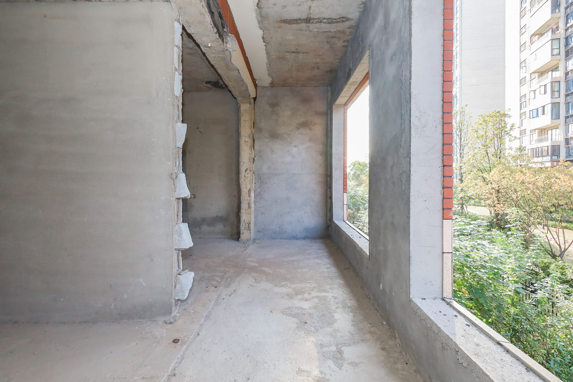 碧桂园高尔夫花园 4室2厅3卫 298.0万 碧桂园高尔夫花园 4室2厅3卫 298.0万阳台