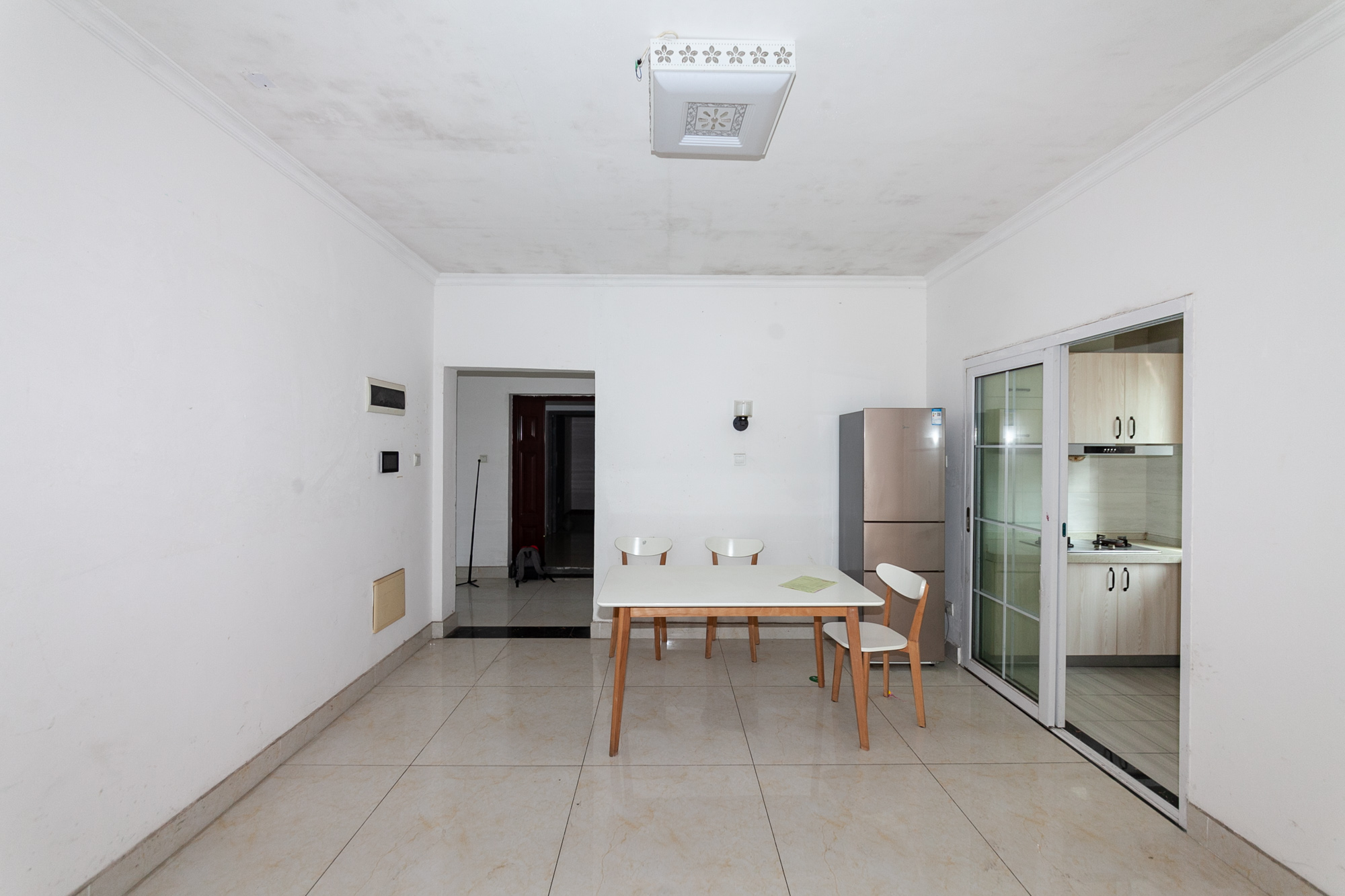 名家翡翠花园  3室2厅2卫    125.0万其他