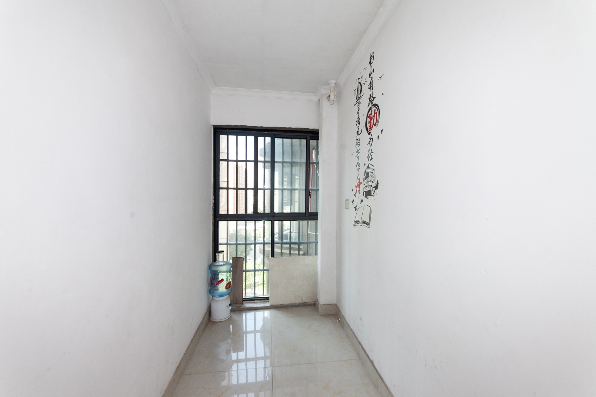 名家翡翠花园  3室2厅2卫    125.0万其他