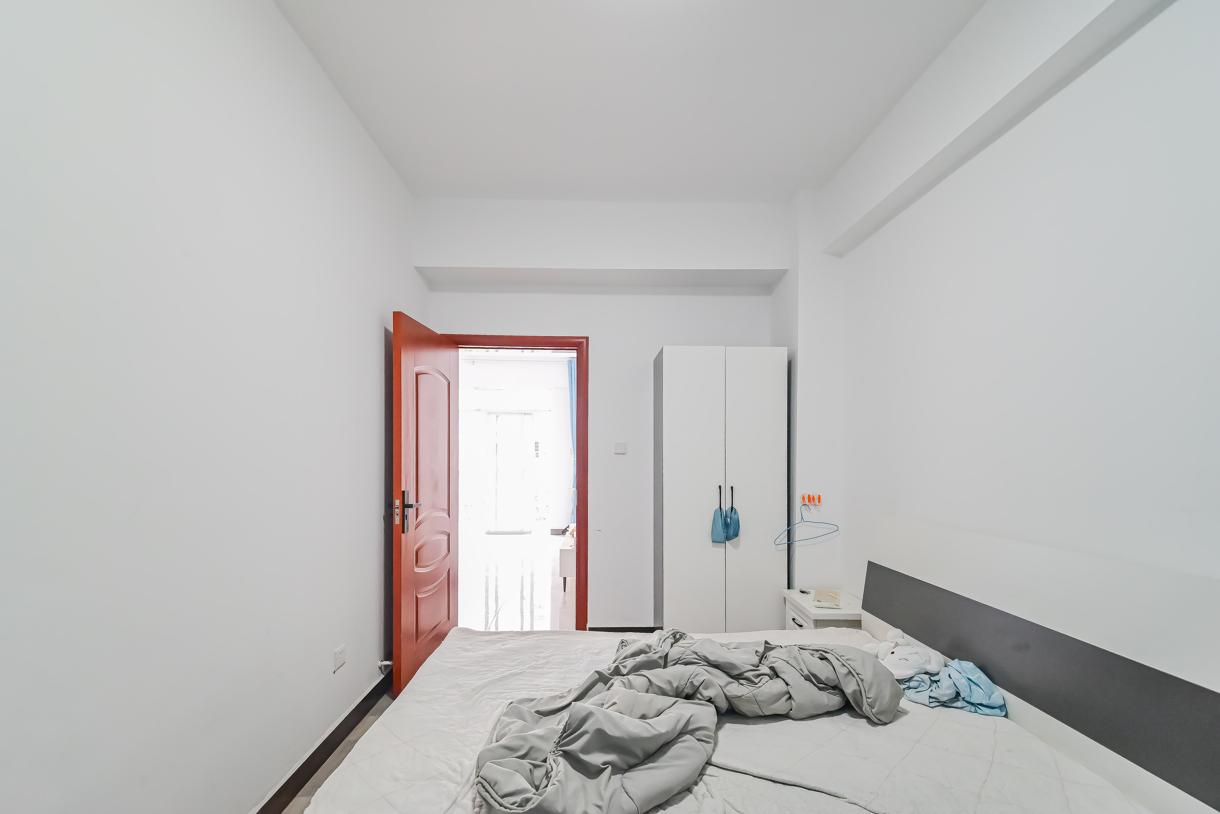 城市山水豪园（山水城市风景）  3室2厅2卫    118.0万卧室