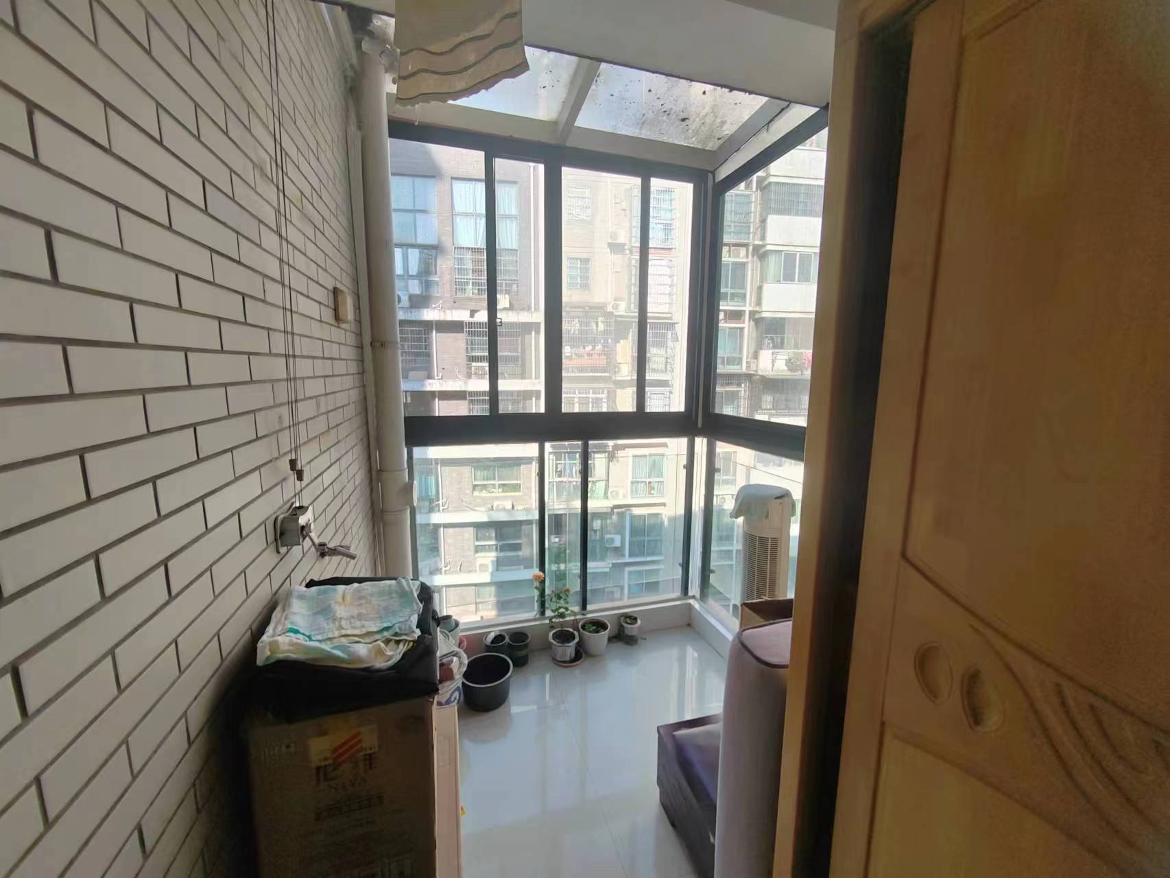 紫苑江岸 3室2厅1卫 39.9万 紫苑江岸 3室2厅1卫 39.9万室内图