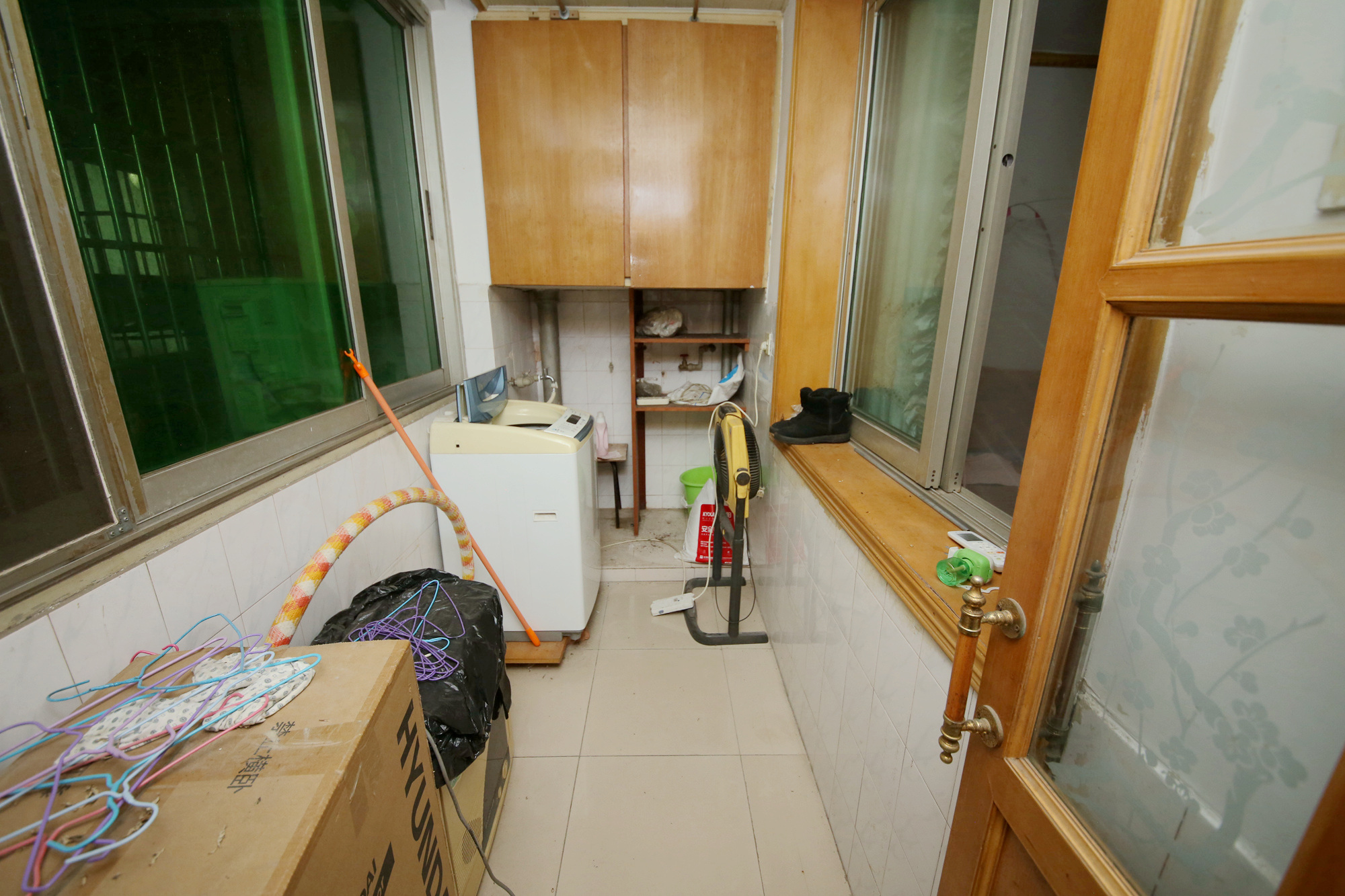 荷花园出租公司宿舍  2室2厅1卫   42.60万阳台
