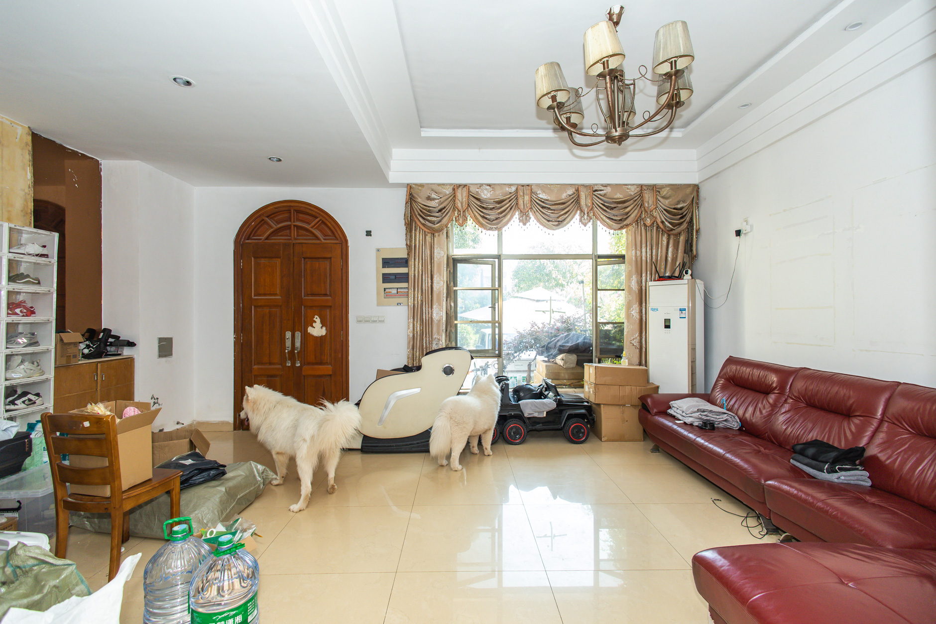 碧桂园威尼斯城  4室2厅4卫    368.0万 碧桂园威尼斯城  4室2厅4卫    368.0万客厅