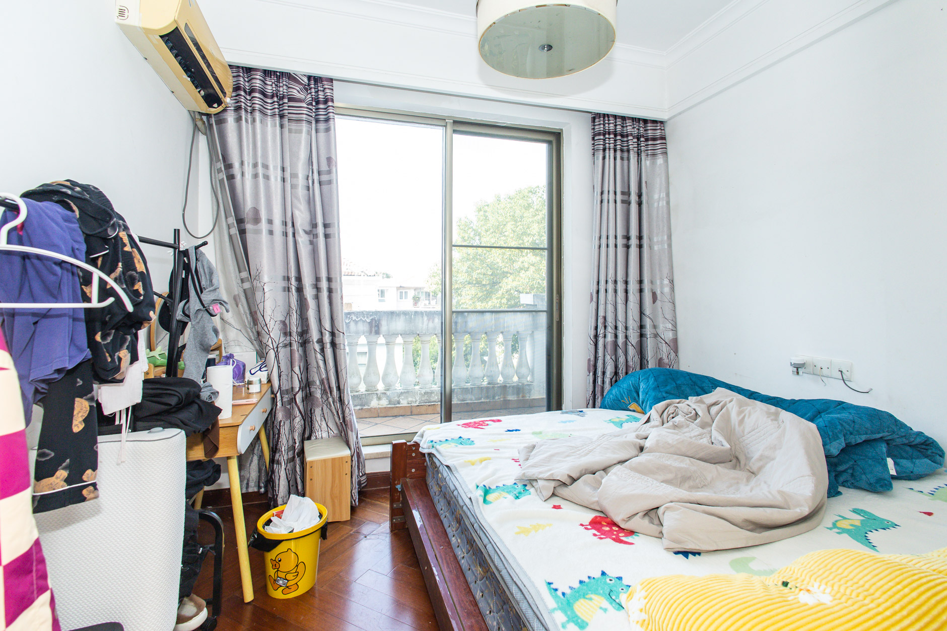 碧桂园威尼斯城  4室2厅4卫    368.0万 碧桂园威尼斯城  4室2厅4卫    368.0万卧室