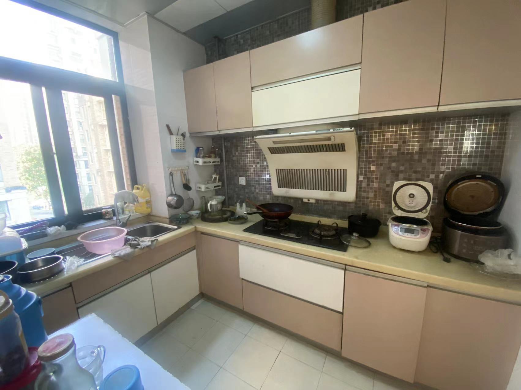 嘉盛华府 3室2厅2卫 55.0万 嘉盛华府 3室2厅2卫 55.0万室内图