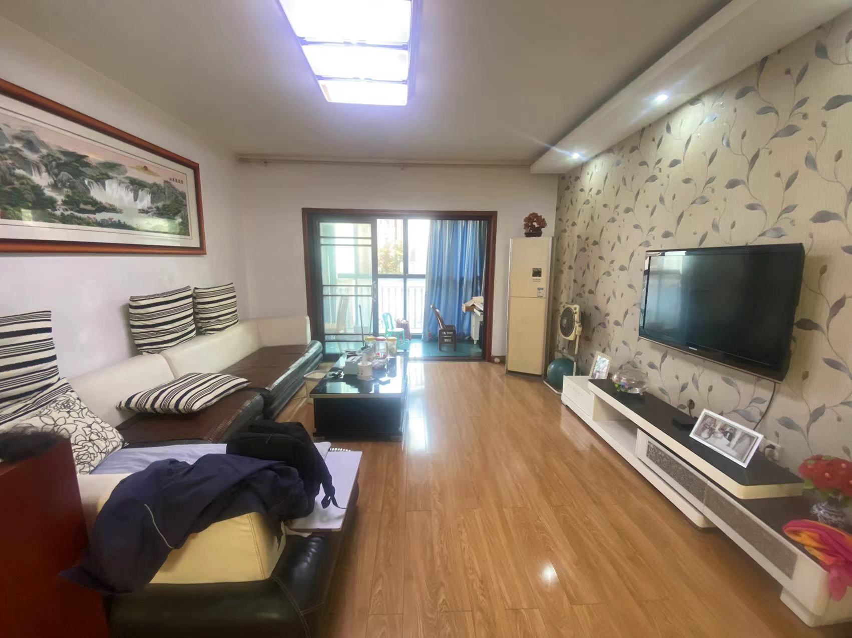 嘉盛华府 3室2厅2卫 55.0万 嘉盛华府 3室2厅2卫 55.0万室内图