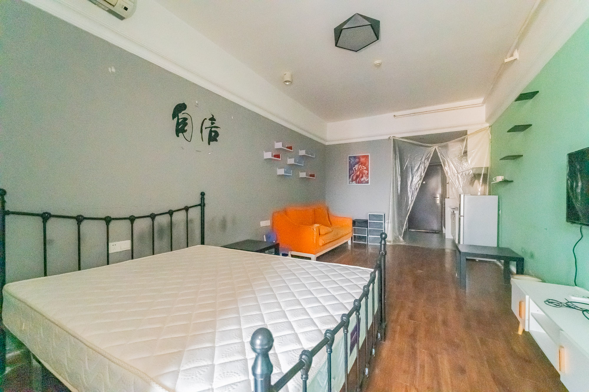 博雅例外 1室1厅1卫 29.5万 博雅例外 1室1厅1卫 29.5万卧室