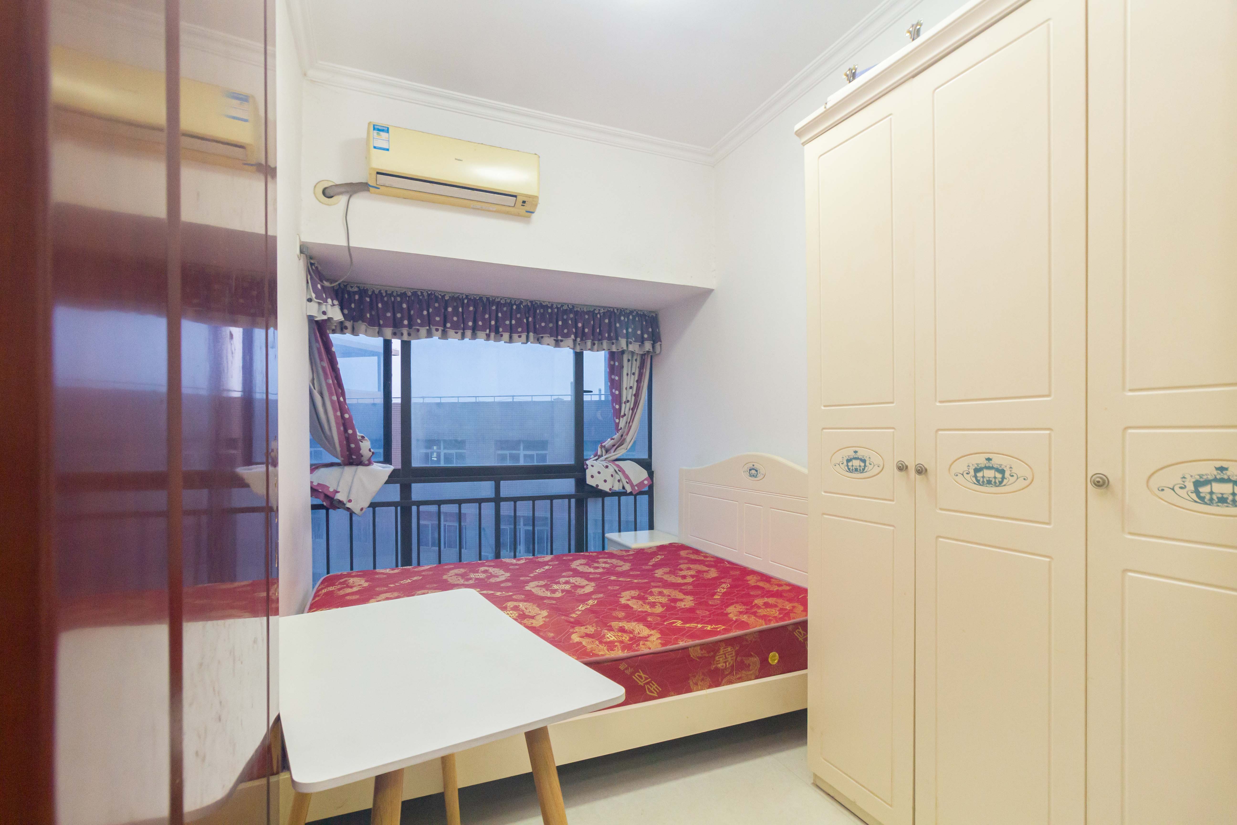 方略90公馆 1室1厅1卫 19.80万 方略90公馆 1室1厅1卫 19.80万卧室