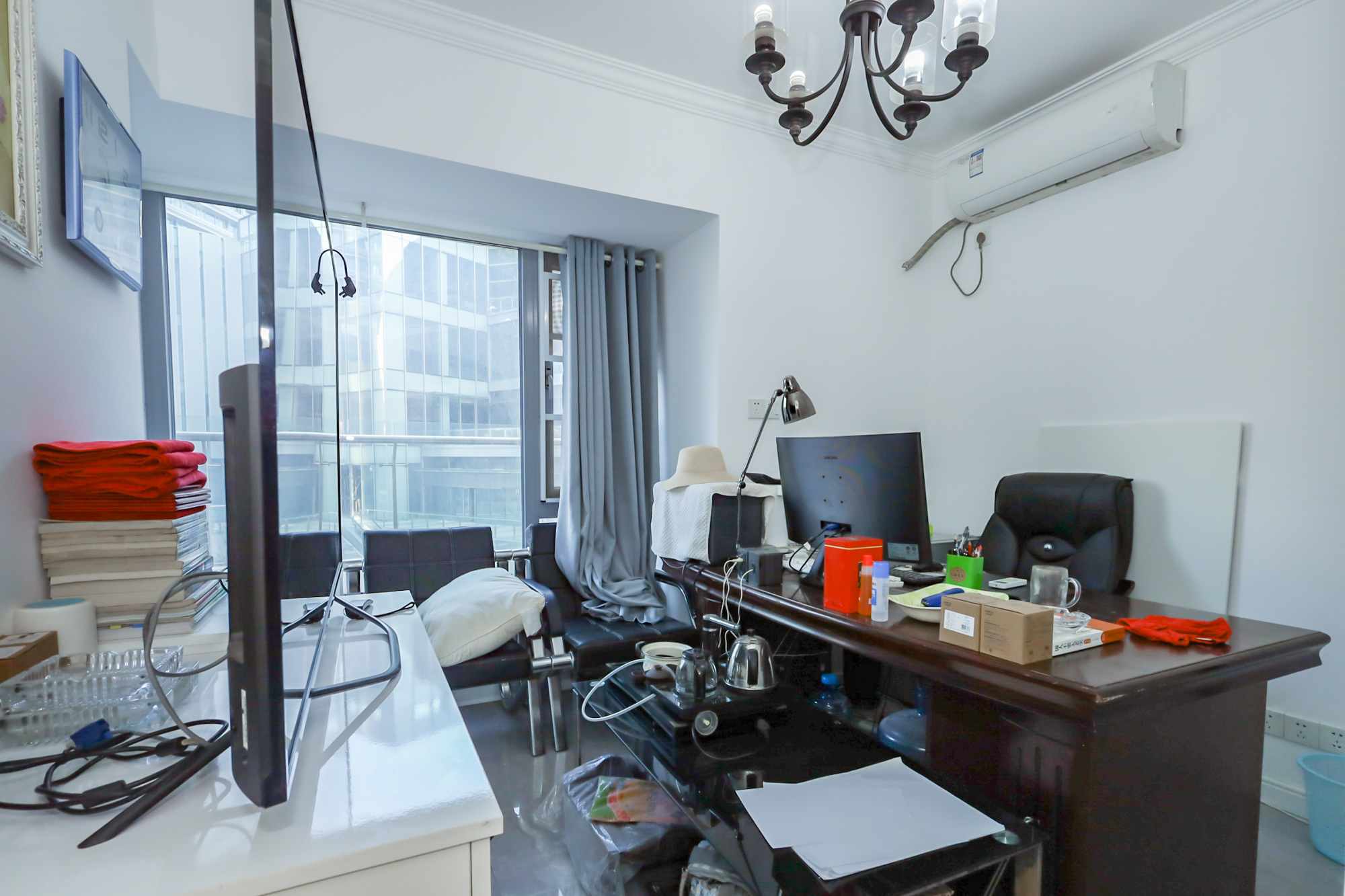 保利天禧D区 4室2厅2卫 302.18万 保利天禧D区 4室2厅2卫 302.18万卧室