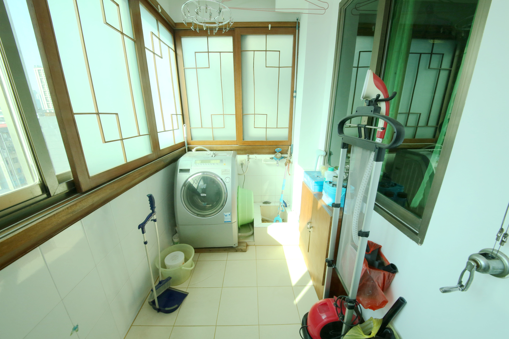市一医院宿舍  2室2厅1卫   130.00万阳台