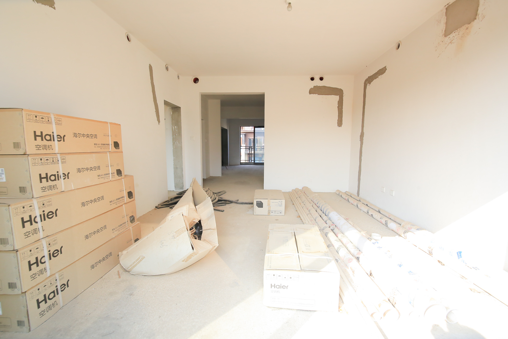 鑫苑木莲世家 4室2厅2卫 235.0万 鑫苑木莲世家 4室2厅2卫 235.0万客厅