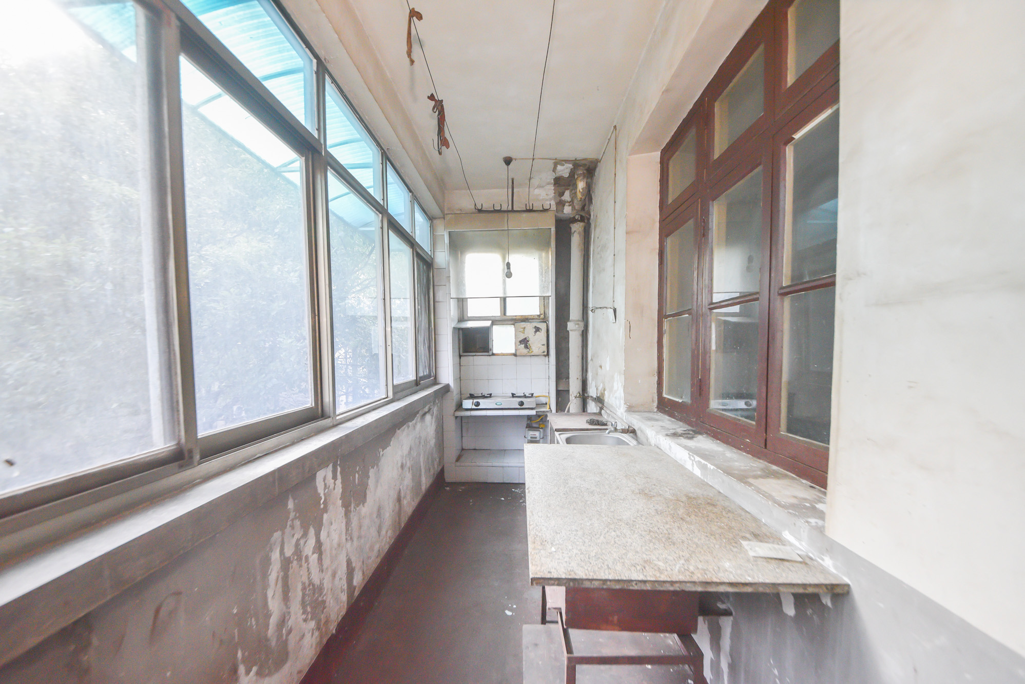 茶园坡社区(原王家冲社区)  2室1厅1卫   35.00万阳台