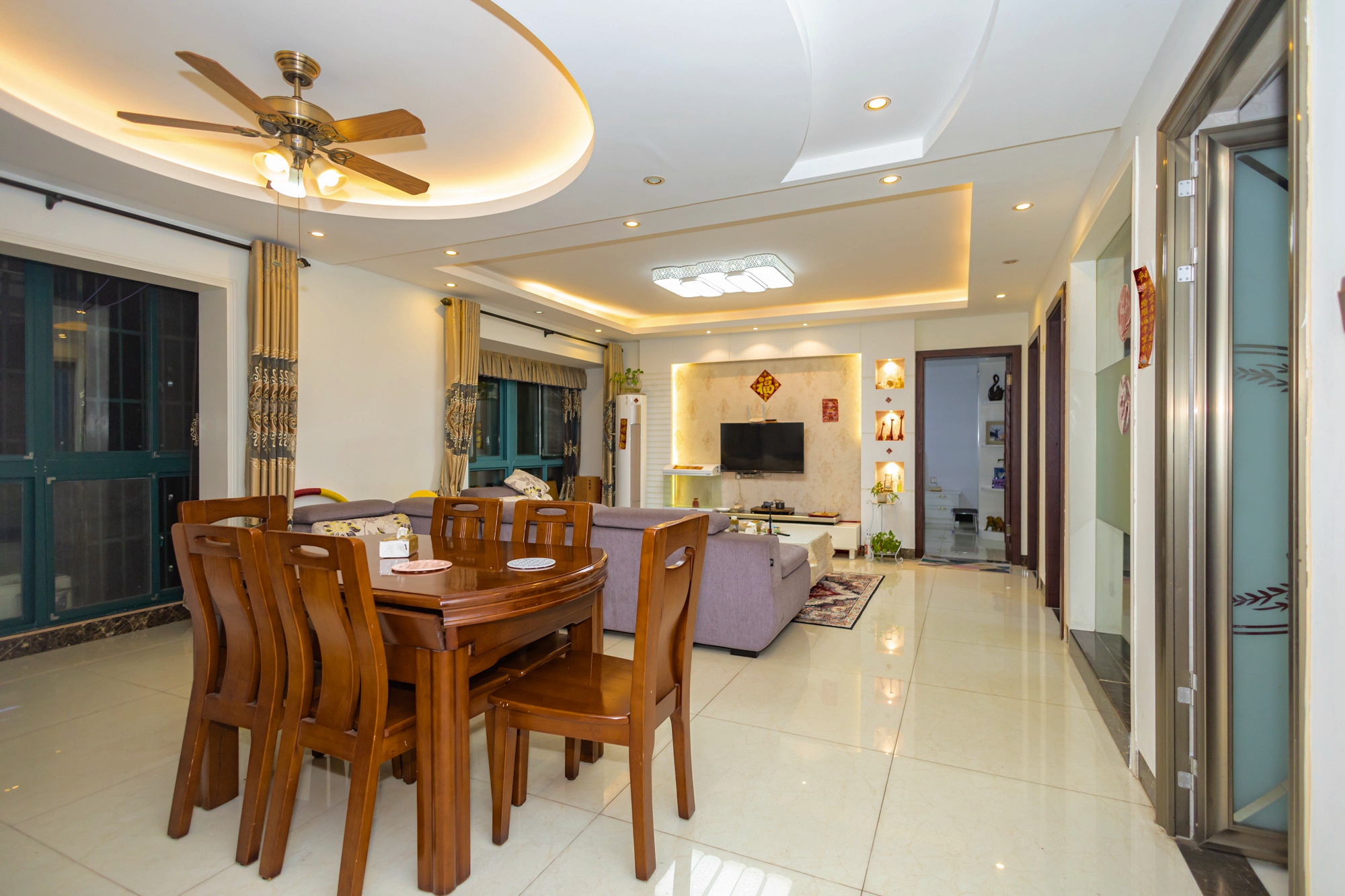 蝴蝶谷 3室2厅1卫 69.8万 蝴蝶谷 3室2厅1卫 69.8万客厅