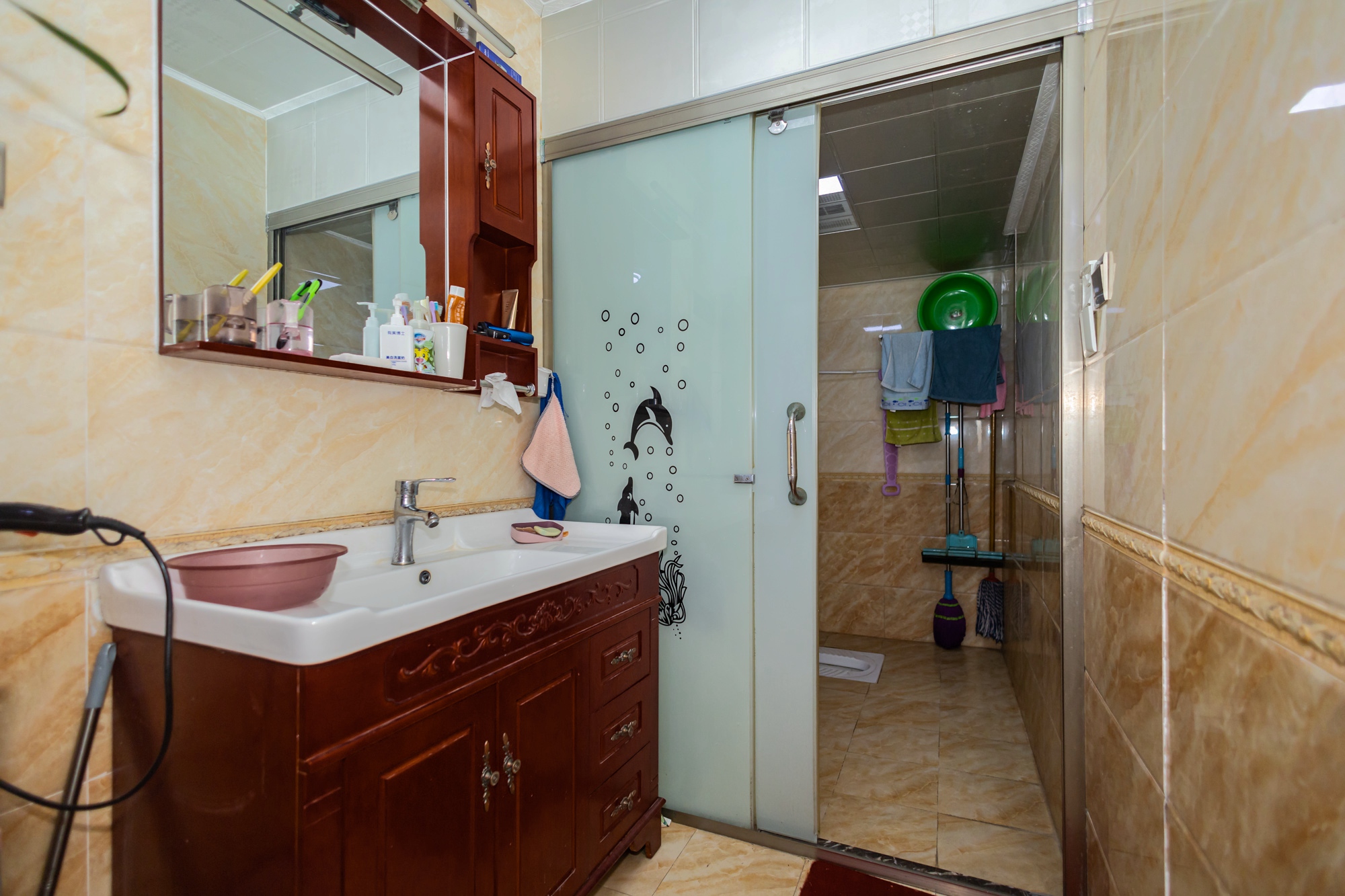 蝴蝶谷 3室2厅1卫 69.8万 蝴蝶谷 3室2厅1卫 69.8万卫生间