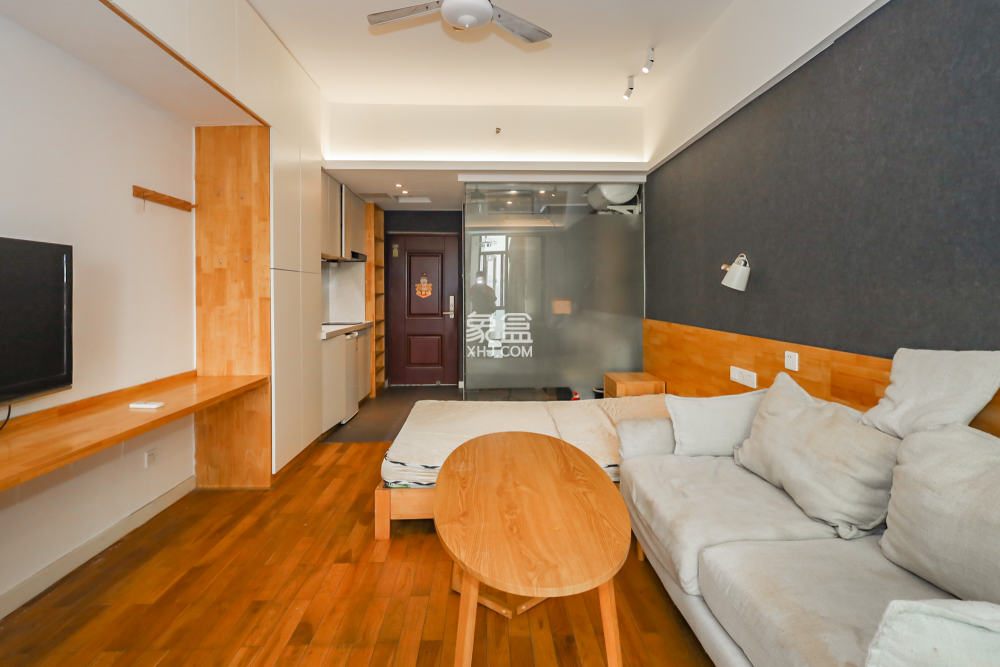 蓝光雍锦阁  1室1厅1卫    35.0万