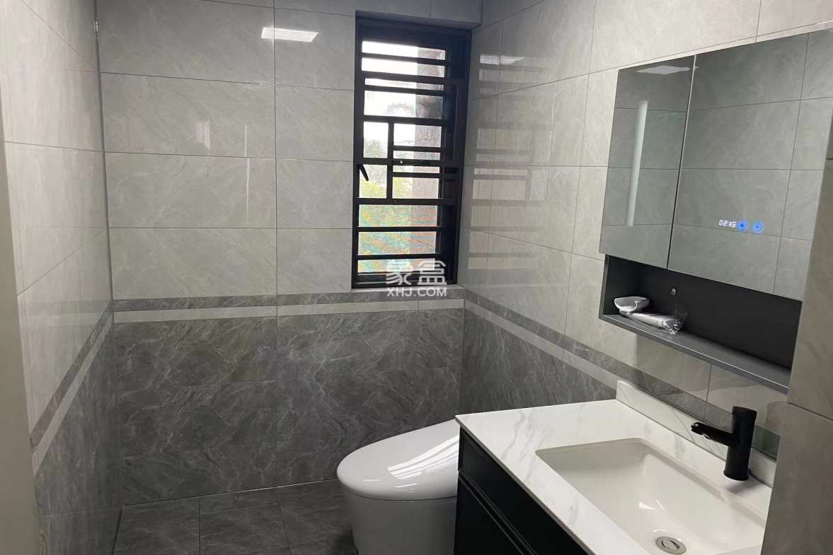 玉鑫巴陵星城 2室2厅1卫 2200.00元/月 玉鑫巴陵星城 2室2厅1卫 2200.00元/月室内图