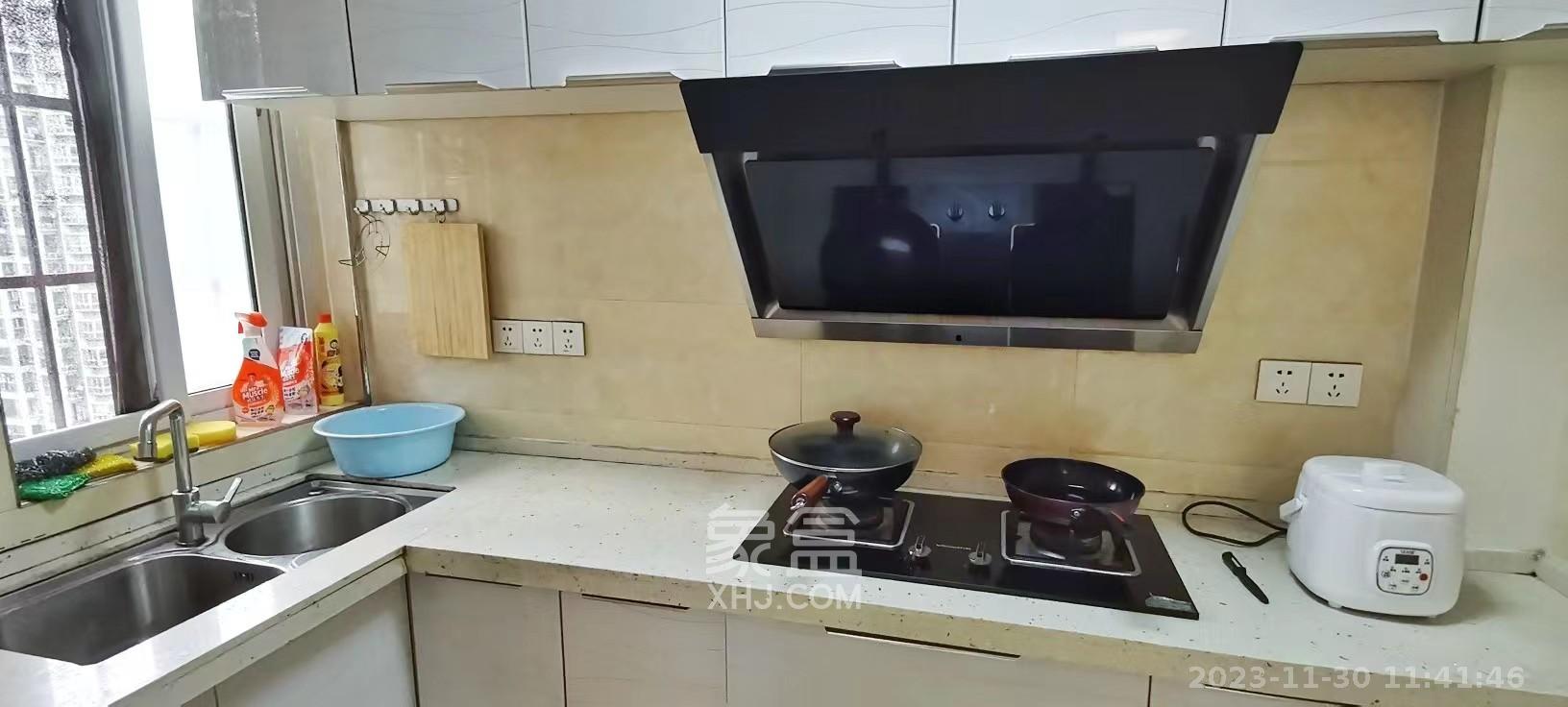 昌和商业中心/昌和国际  3室2厅1卫   1800.00元/月室内图