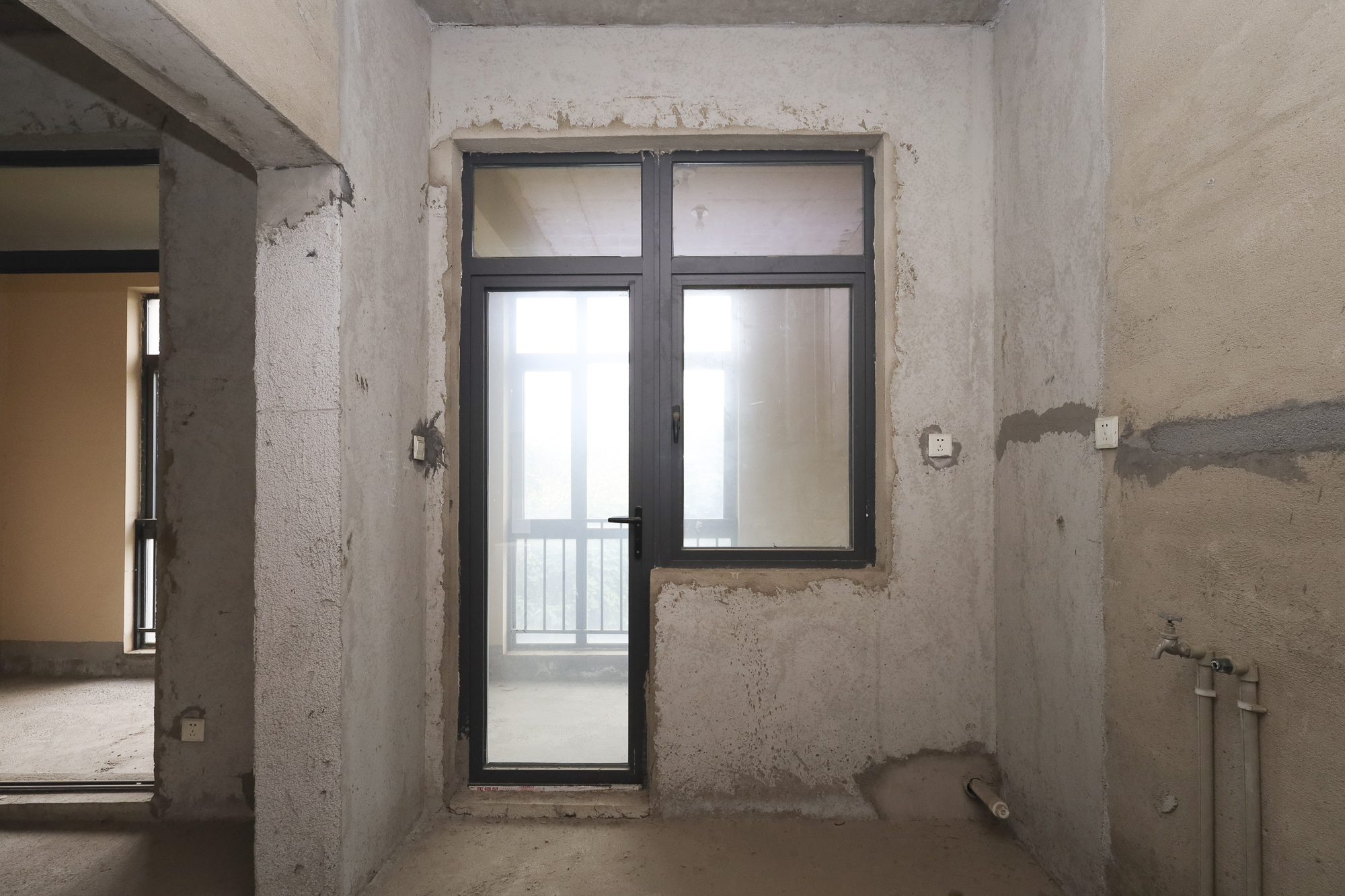 堤亚纳湾(深业沙河城)  4室2厅2卫    130.0万 堤亚纳湾(深业沙河城)  4室2厅2卫    130.0万厨房