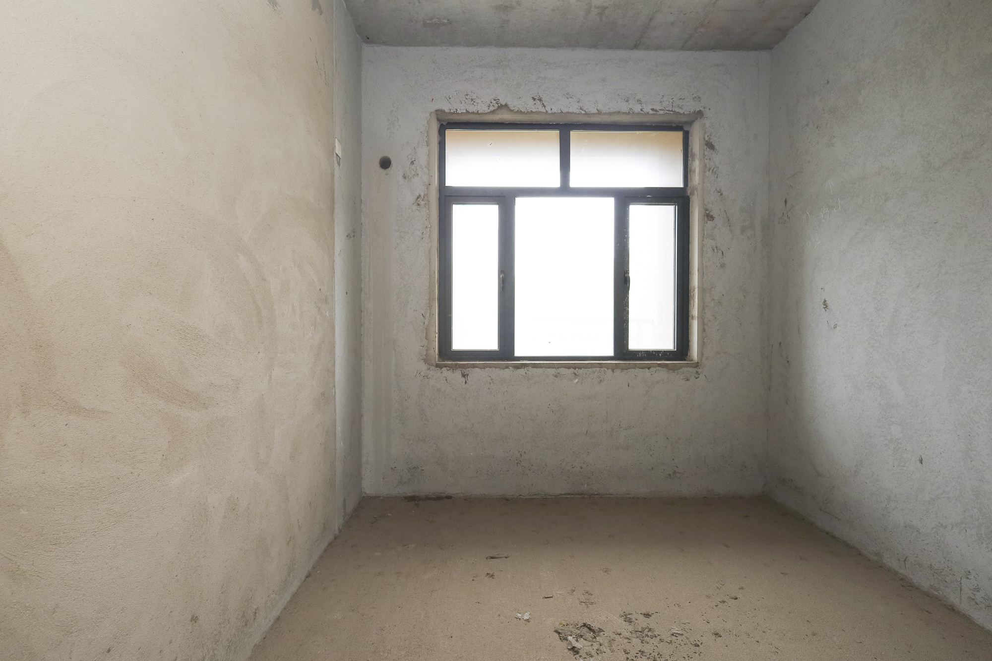 堤亚纳湾(深业沙河城)  4室2厅2卫    130.0万 堤亚纳湾(深业沙河城)  4室2厅2卫    130.0万卧室