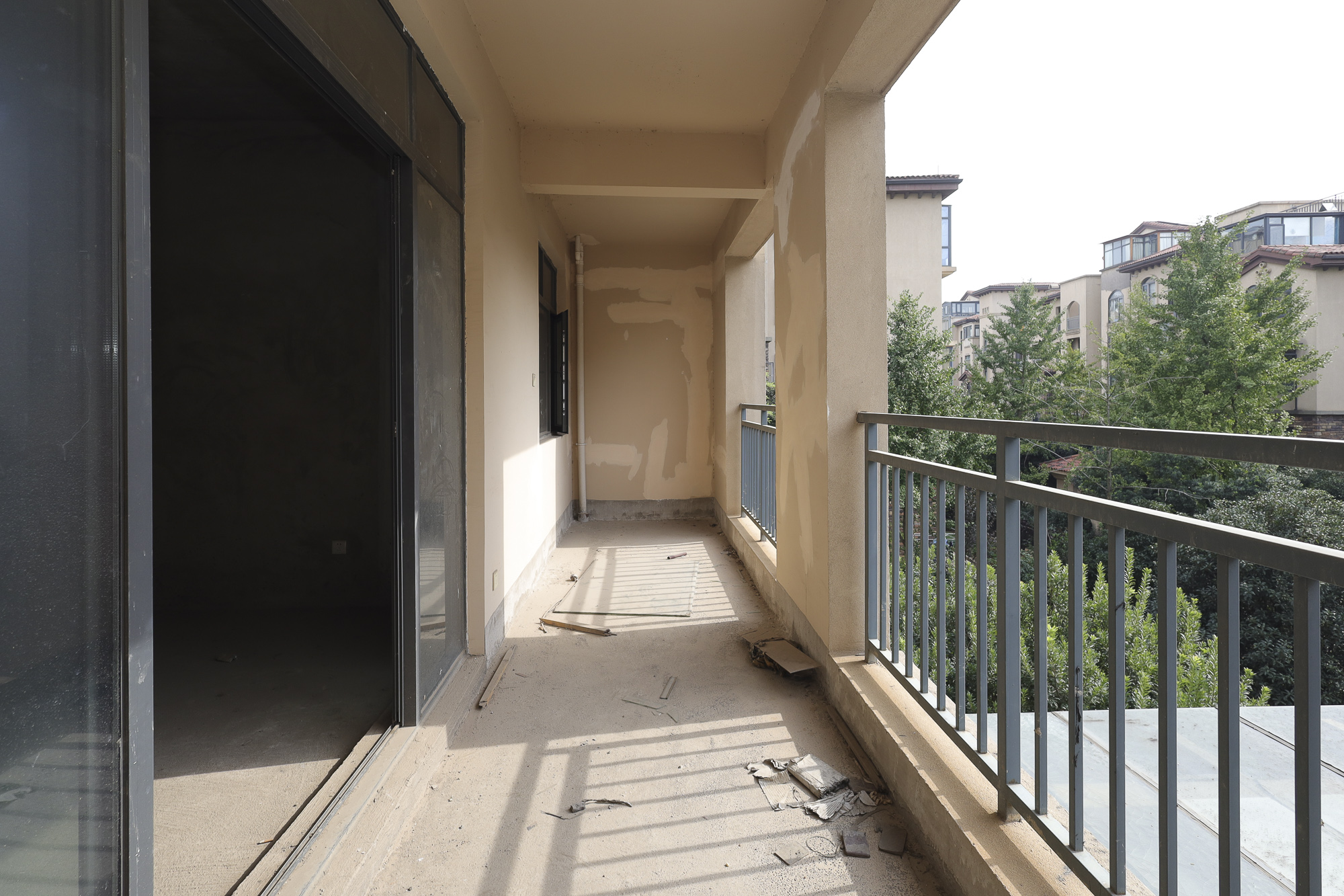 堤亚纳湾(深业沙河城)  4室2厅2卫    130.0万 堤亚纳湾(深业沙河城)  4室2厅2卫    130.0万阳台