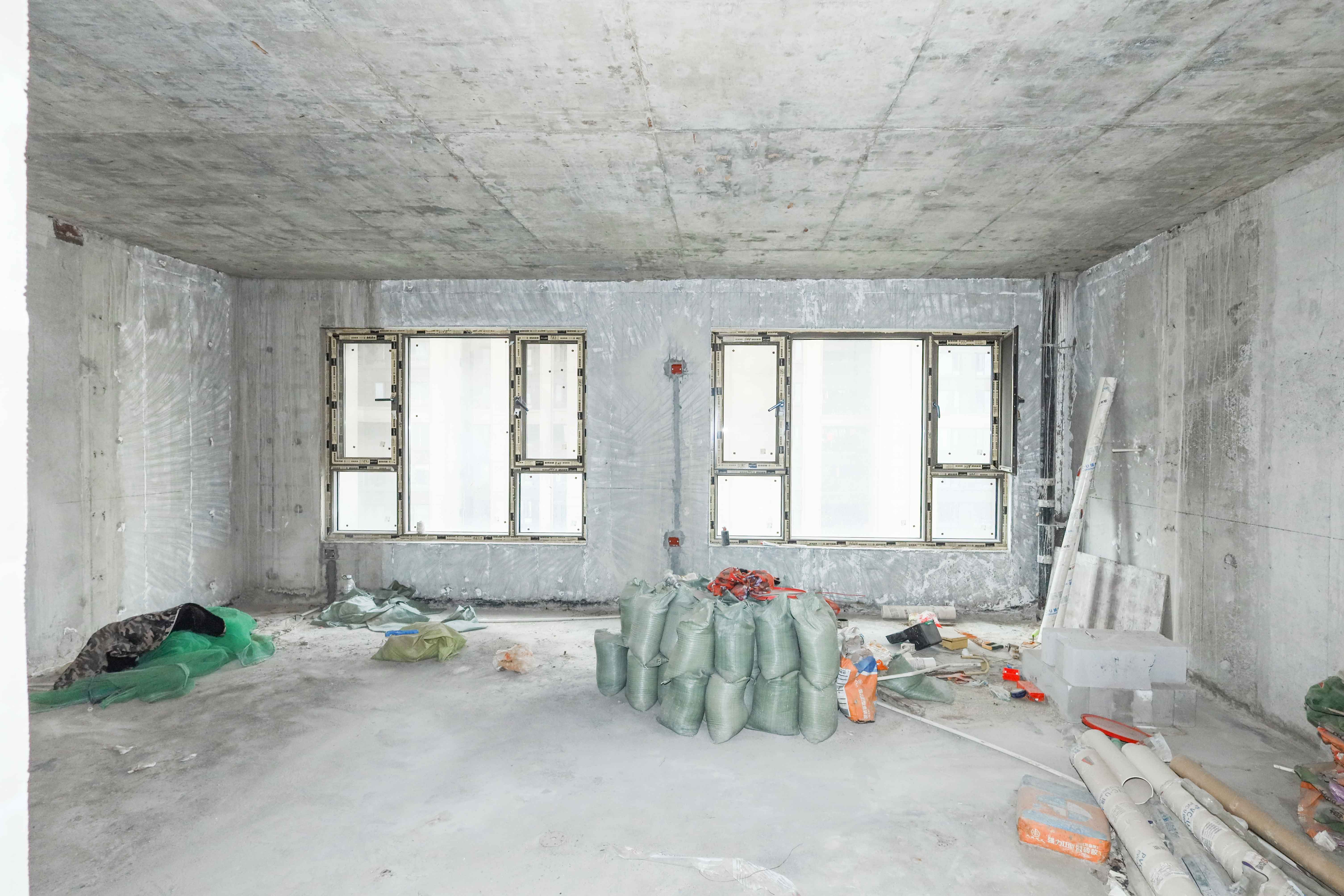 建发央著  4室2厅1卫   195.00万