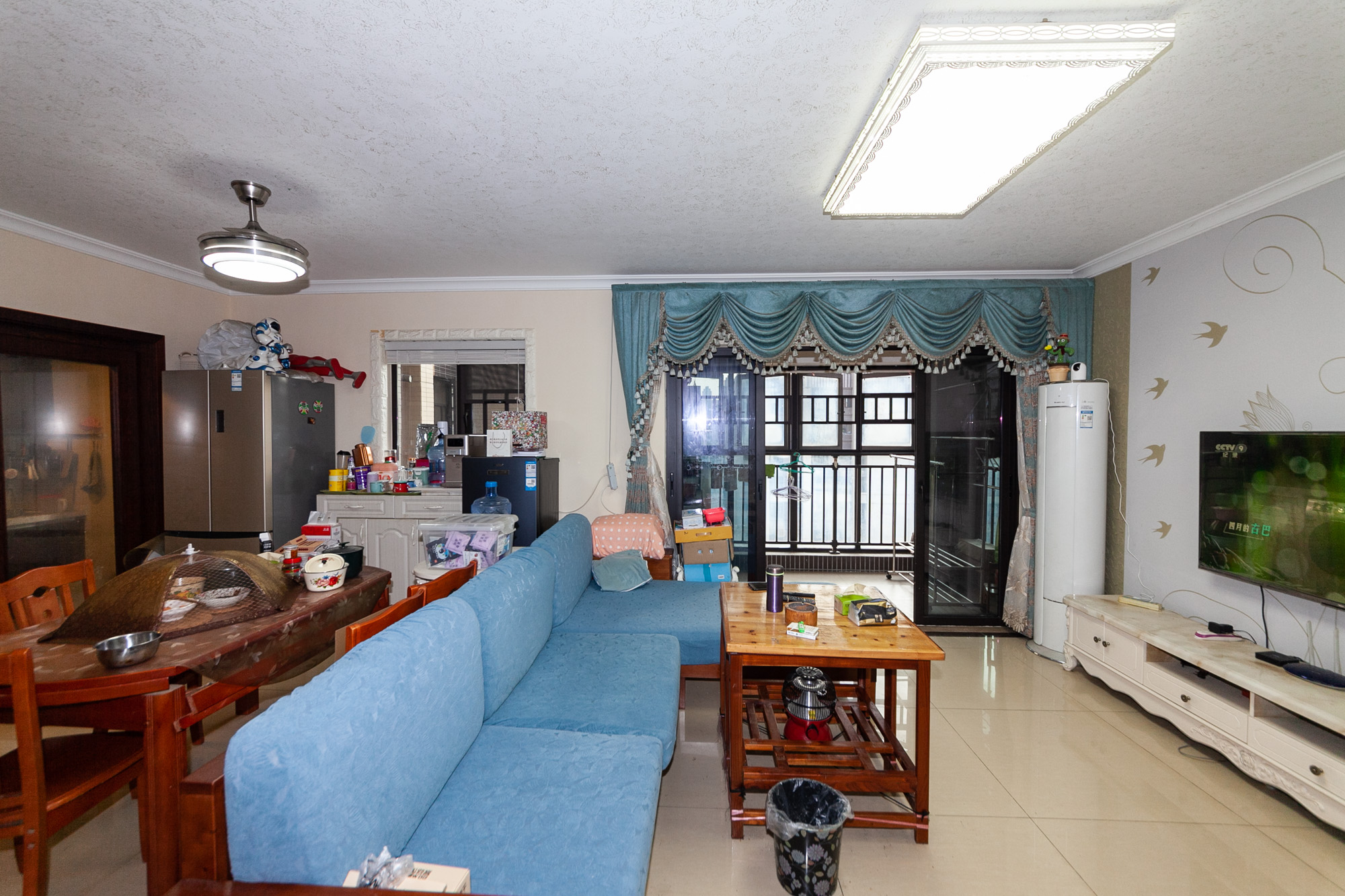 时代倾城二期 4室2厅2卫 106.0万 时代倾城二期 4室2厅2卫 106.0万客厅